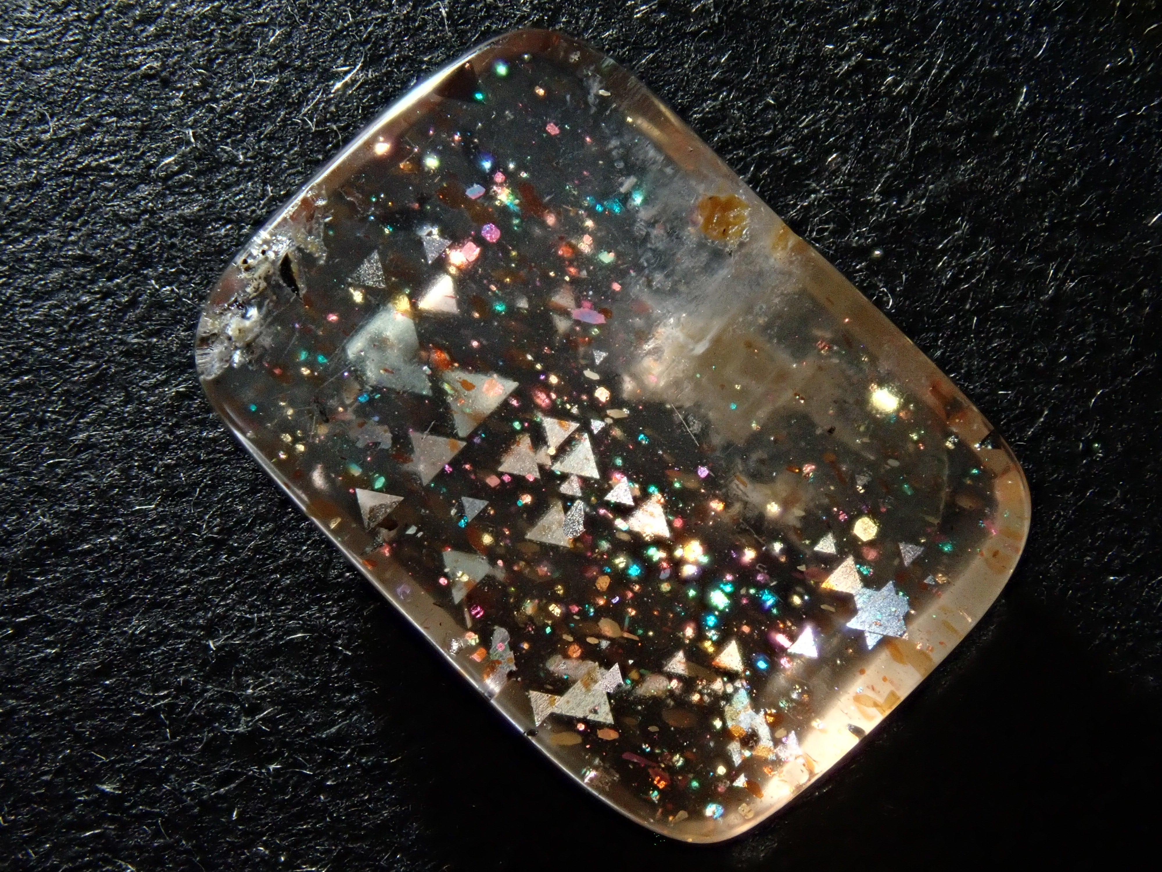 【12562044掲載】オーストラリア産レインボーラティスサンストーン 2.188ctルース