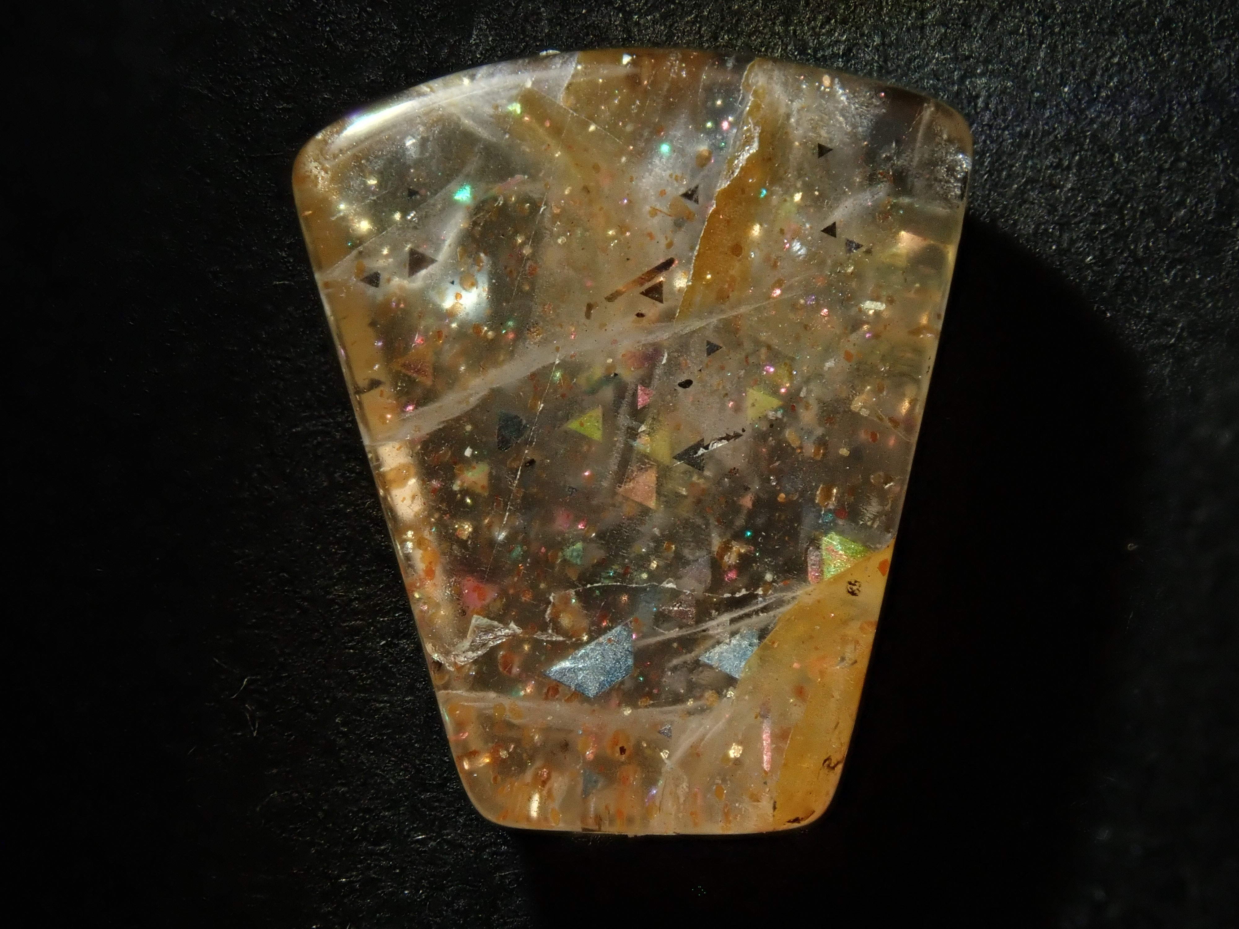 【12562046掲載】オーストラリア産レインボーラティスサンストーン 3.327ctルース