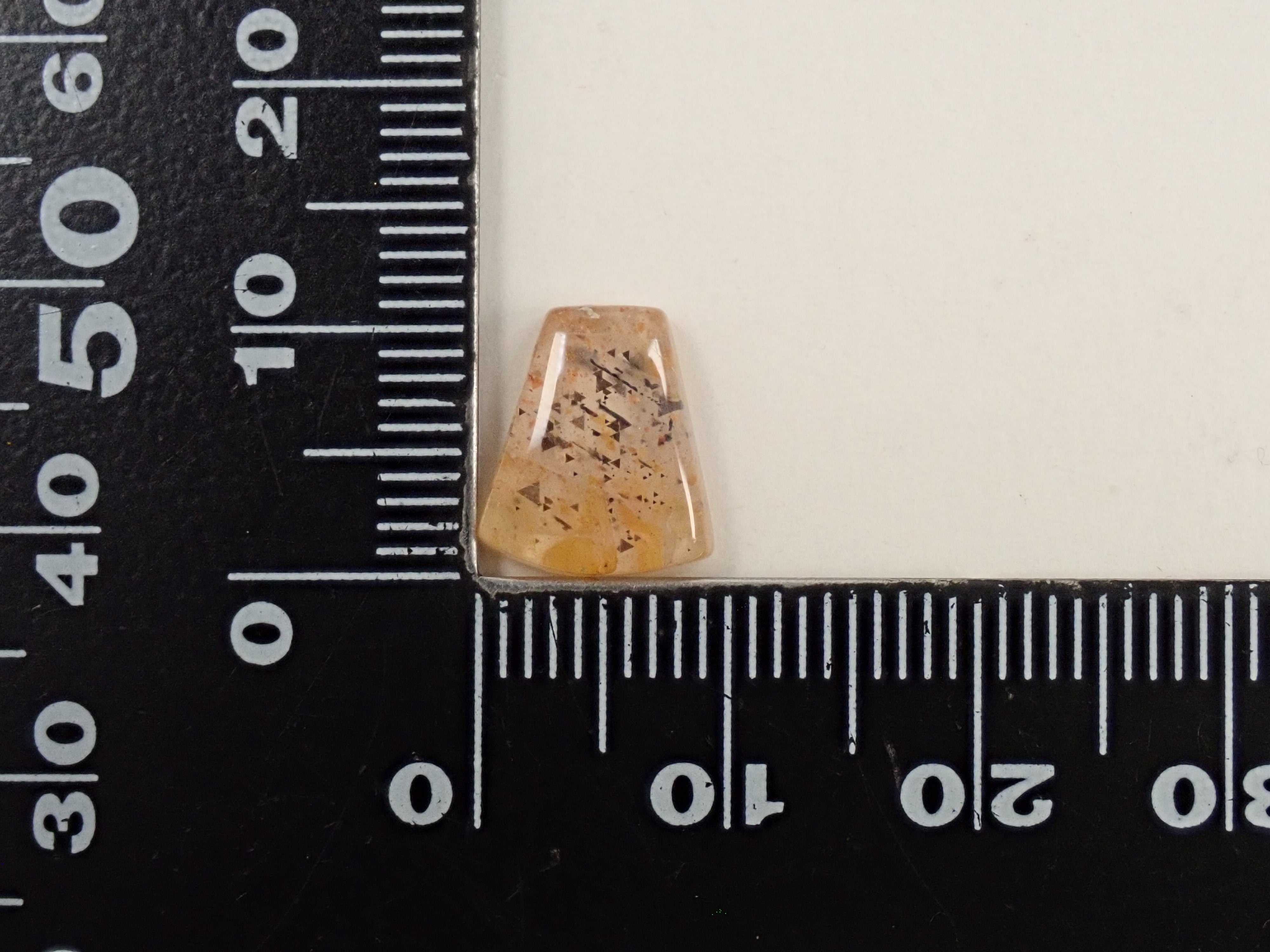 【12562046掲載】オーストラリア産レインボーラティスサンストーン 3.327ctルース