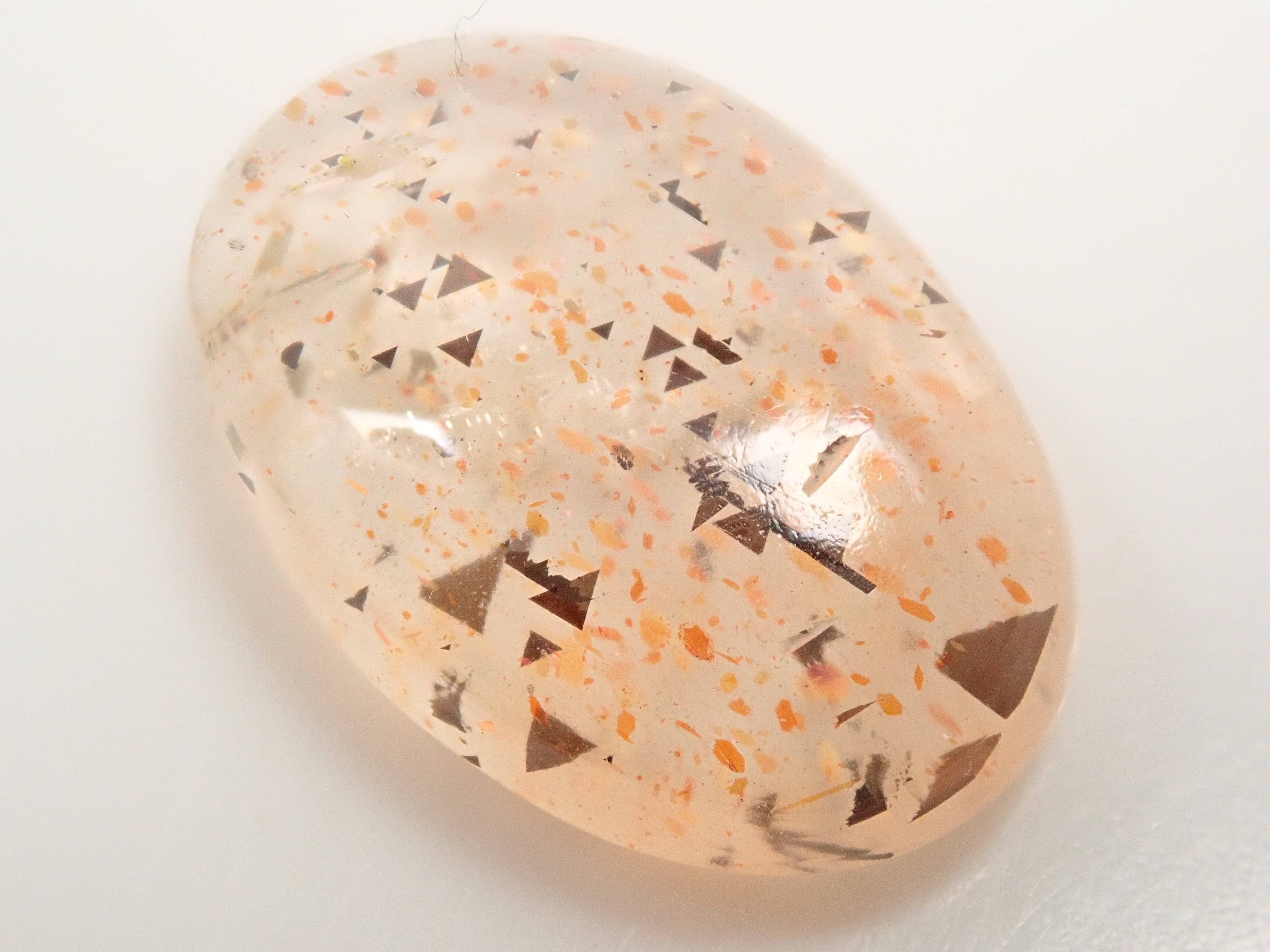 【12562047掲載】オーストラリア産レインボーラティスサンストーン 3.504ctルース