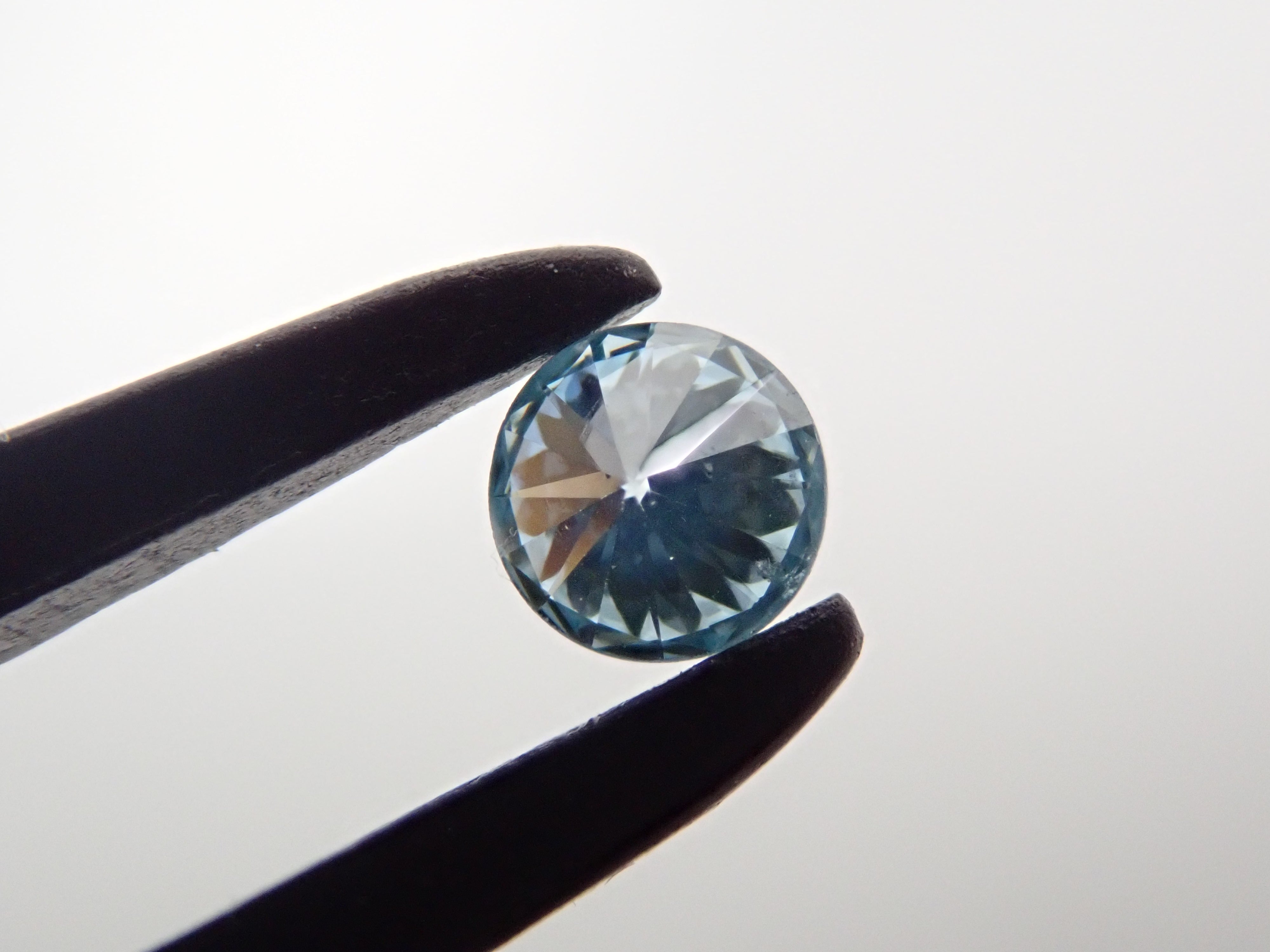 ブルーダイヤモンド(トリートメント) 0.095ctルース(Fancy Greenish Blue, SI1)