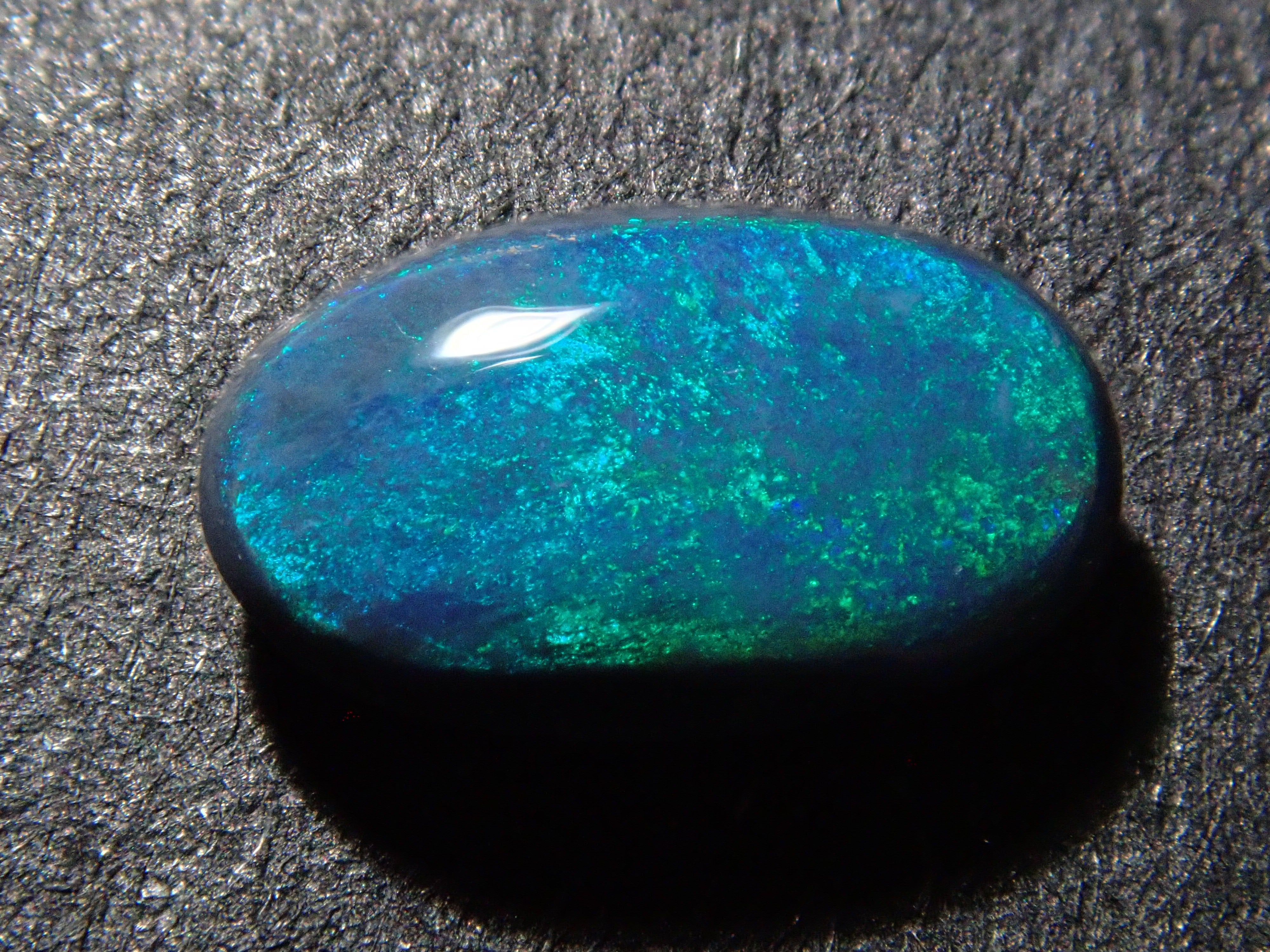 【12562533掲載】オーストラリア産ブラックオパール 0.427ctルース