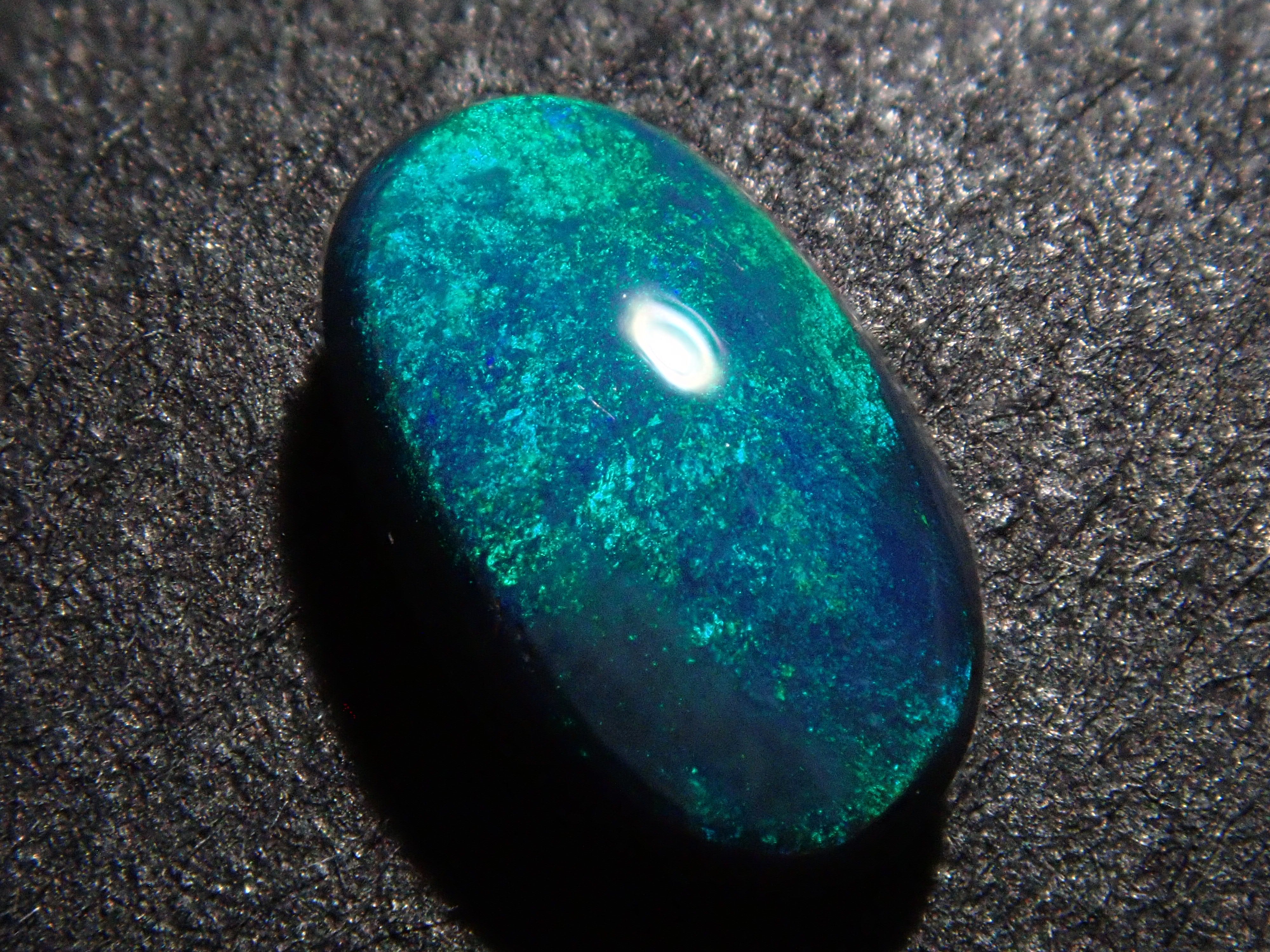 【12562533掲載】オーストラリア産ブラックオパール 0.427ctルース