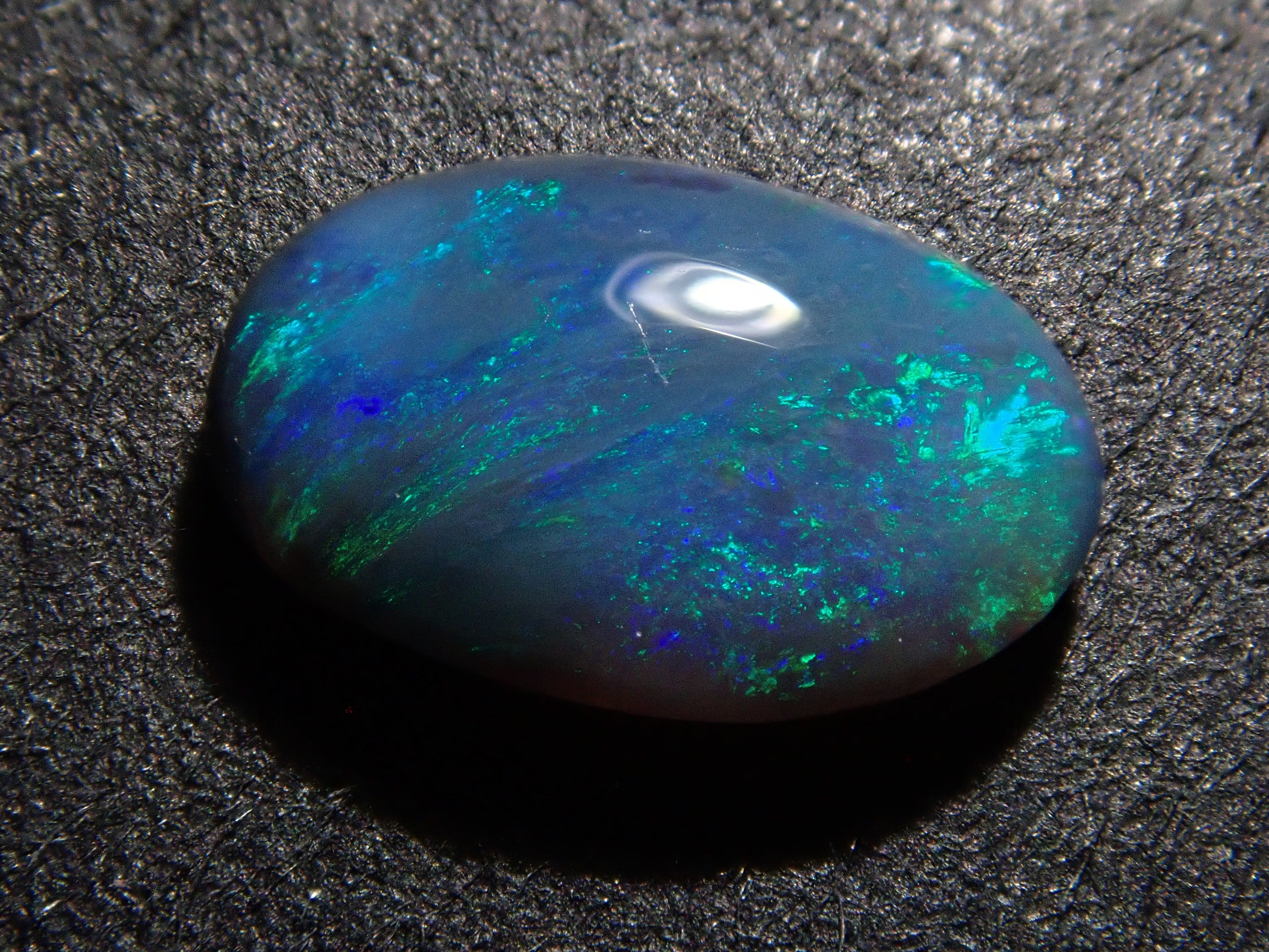 【12562534掲載】オーストラリア産ブラックオパール 0.387ctルース