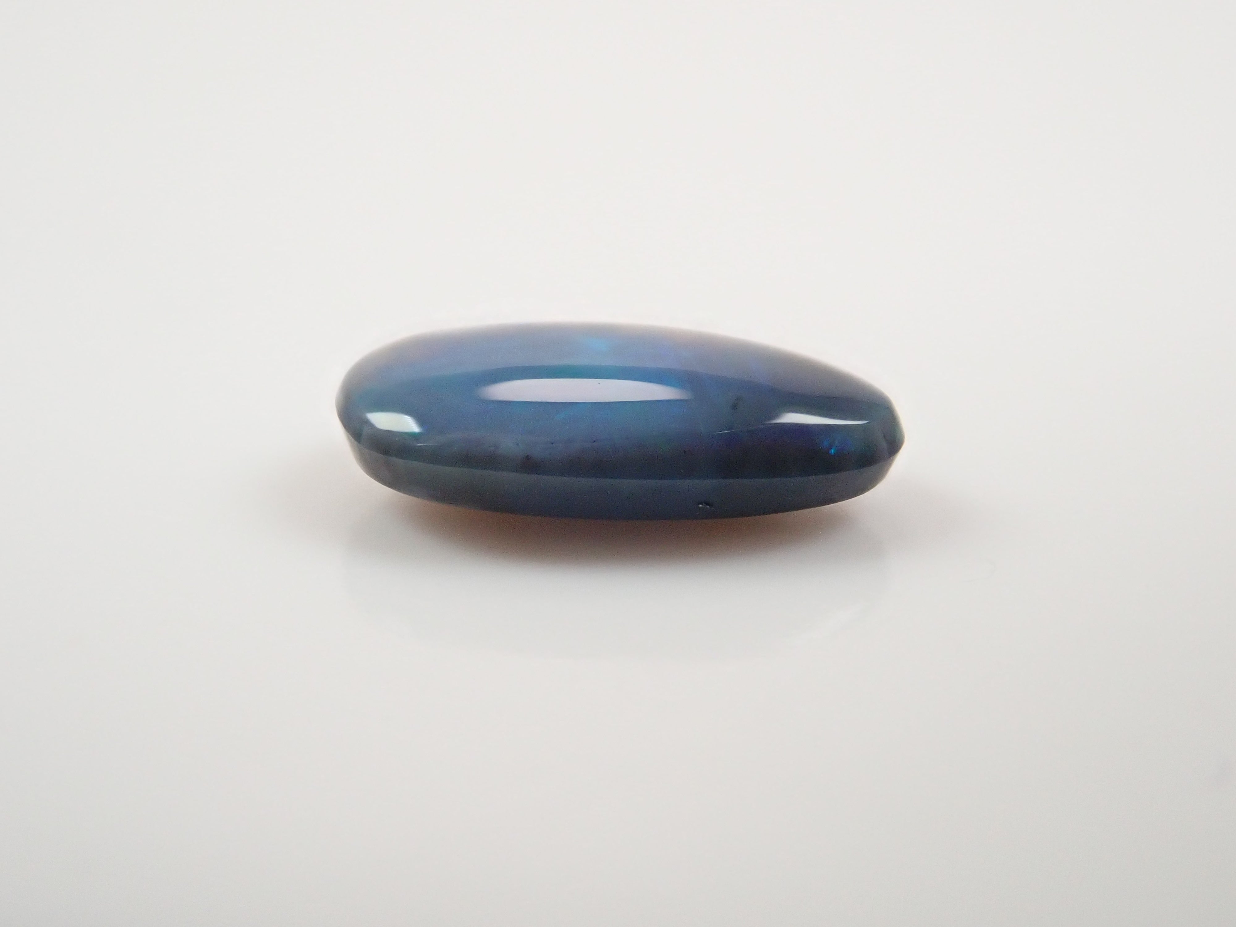 【12562524掲載】オーストラリア産ブラックオパール 0.758ctルース