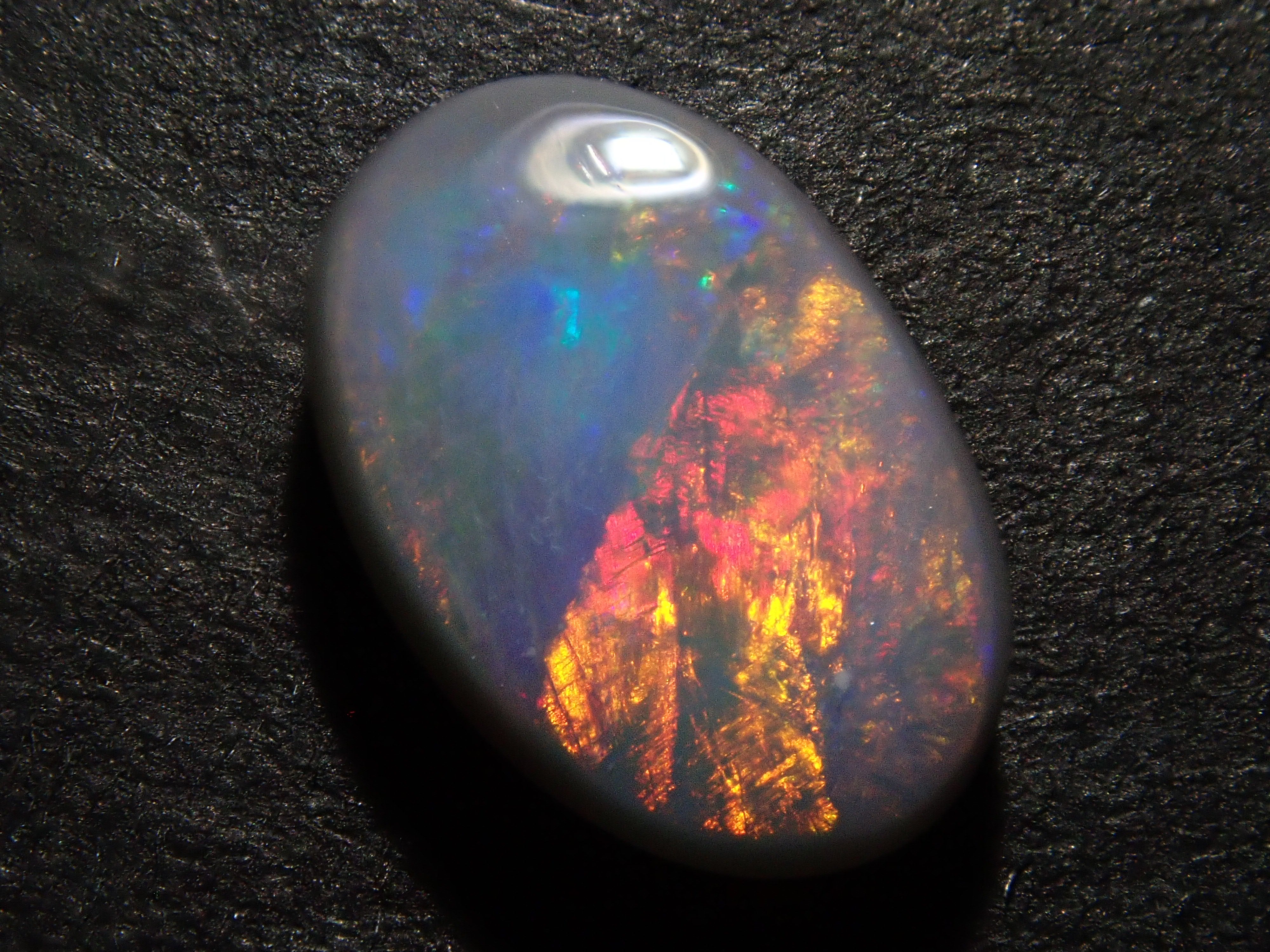 【12562525掲載】オーストラリア産ブラックオパール 0.956ctルース