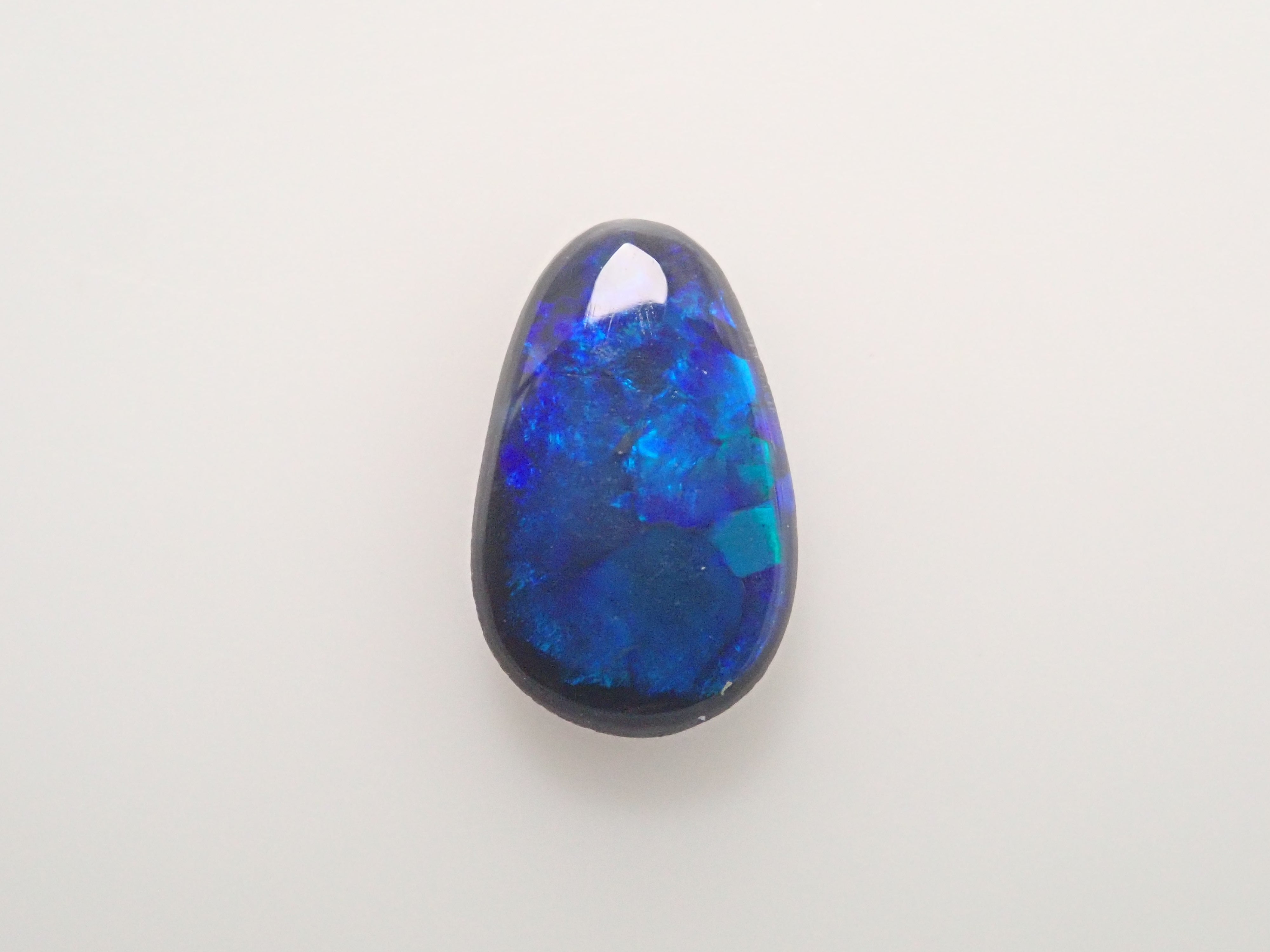 【12562538掲載】オーストラリア産ブラックオパール 0.548ctルース