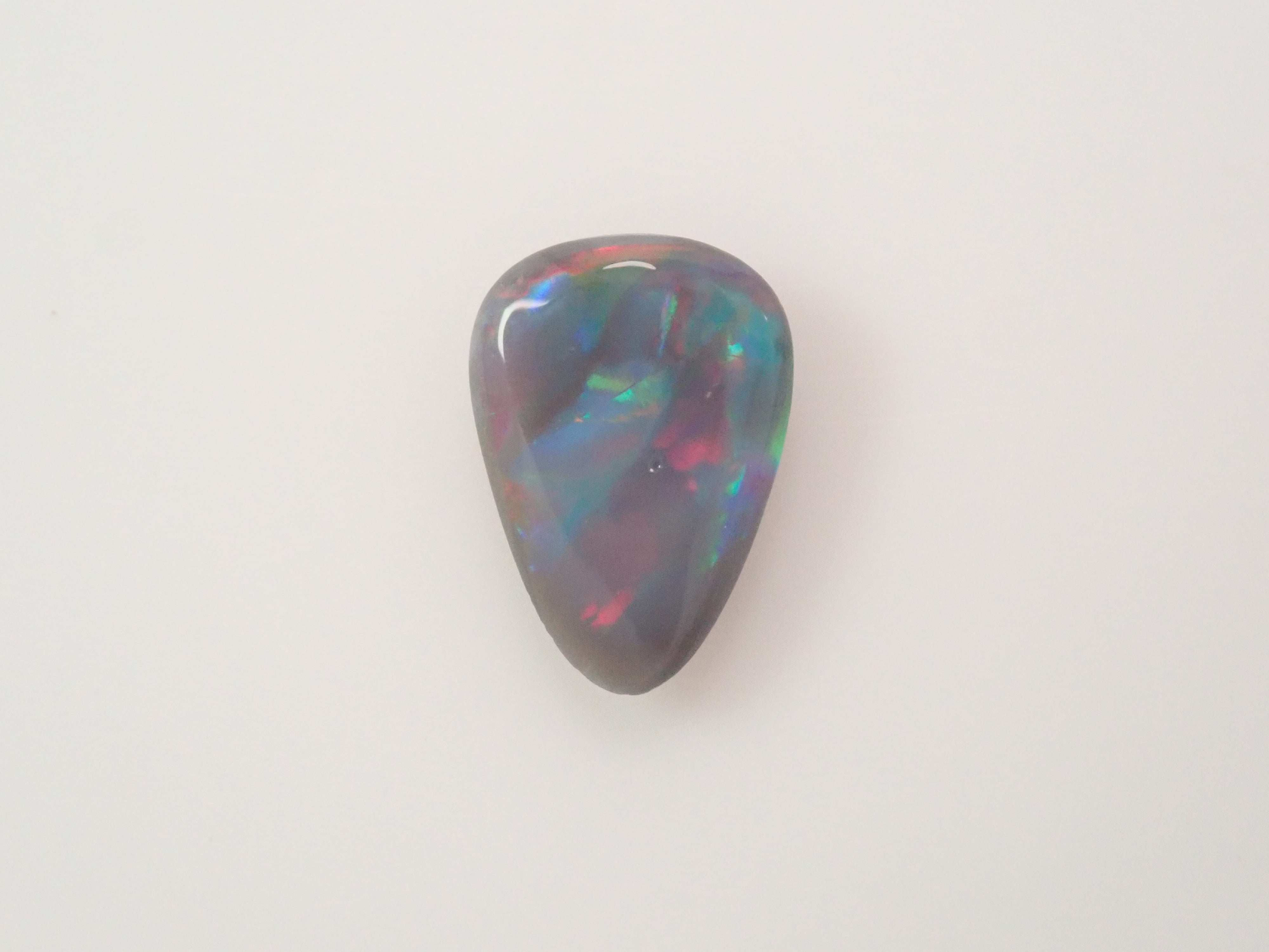 【12562540掲載】オーストラリア産ブラックオパール 0.336ctルース