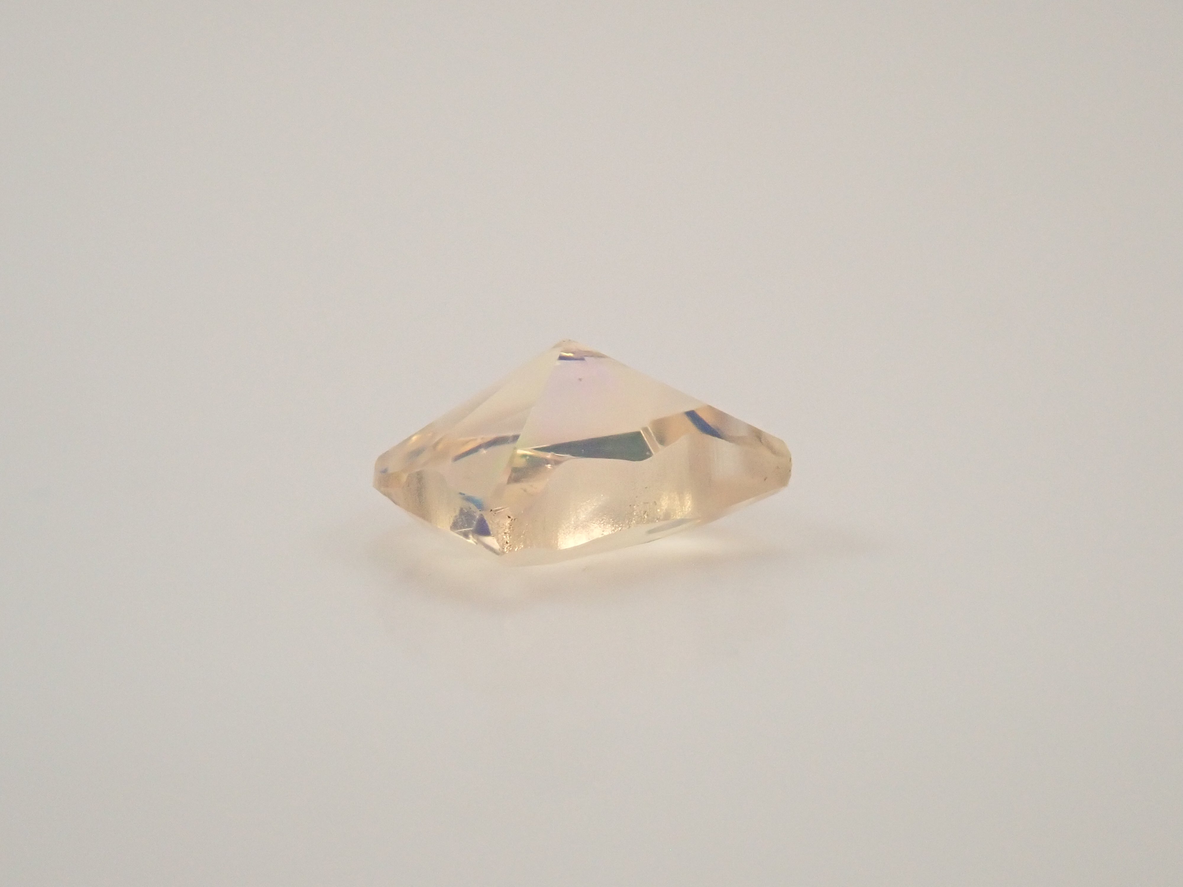 【12562400掲載】メキシコ産オパール 0.265ctルース