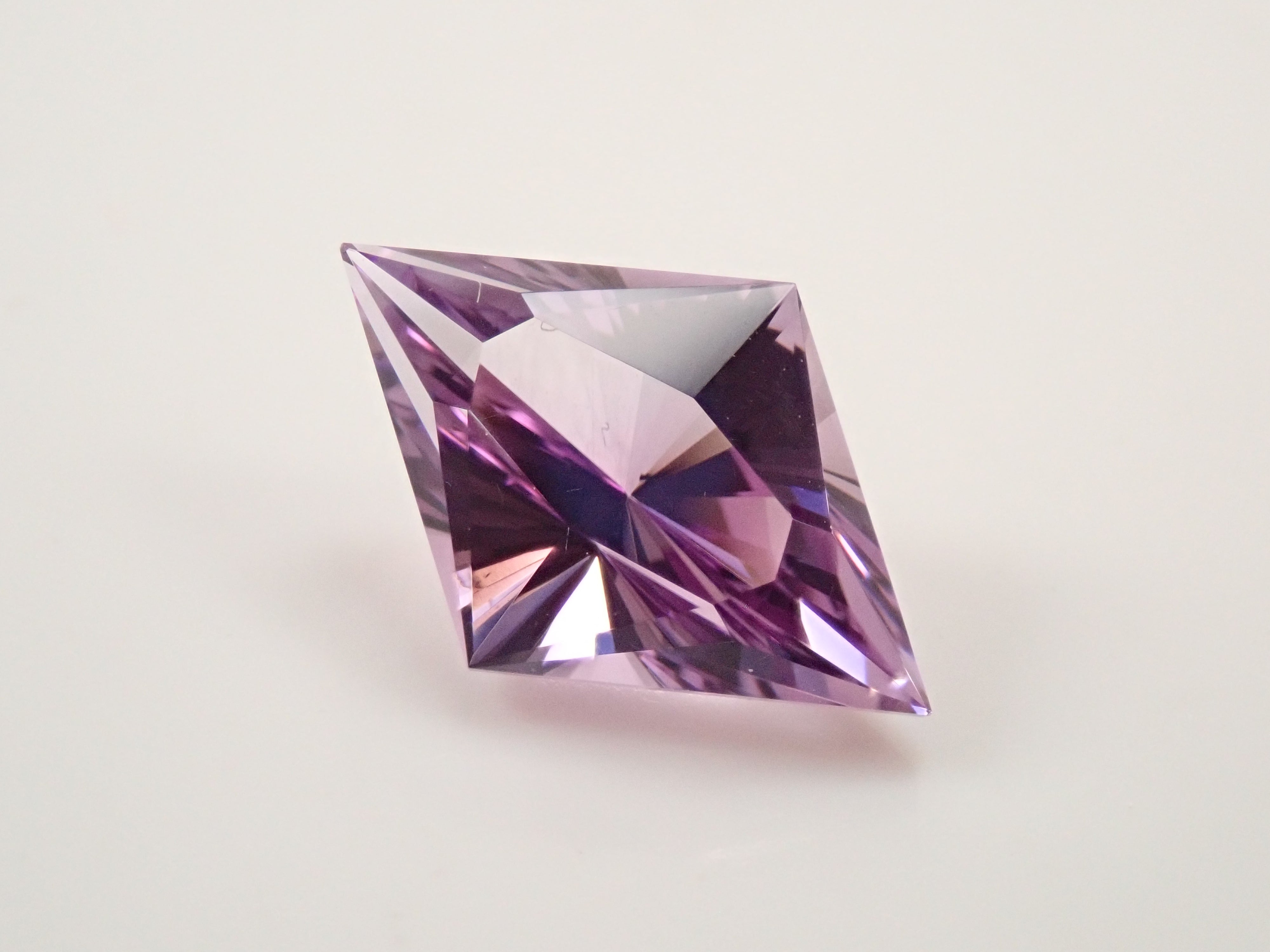 【12562115掲載】ピンクアメジスト 2.545ctルース