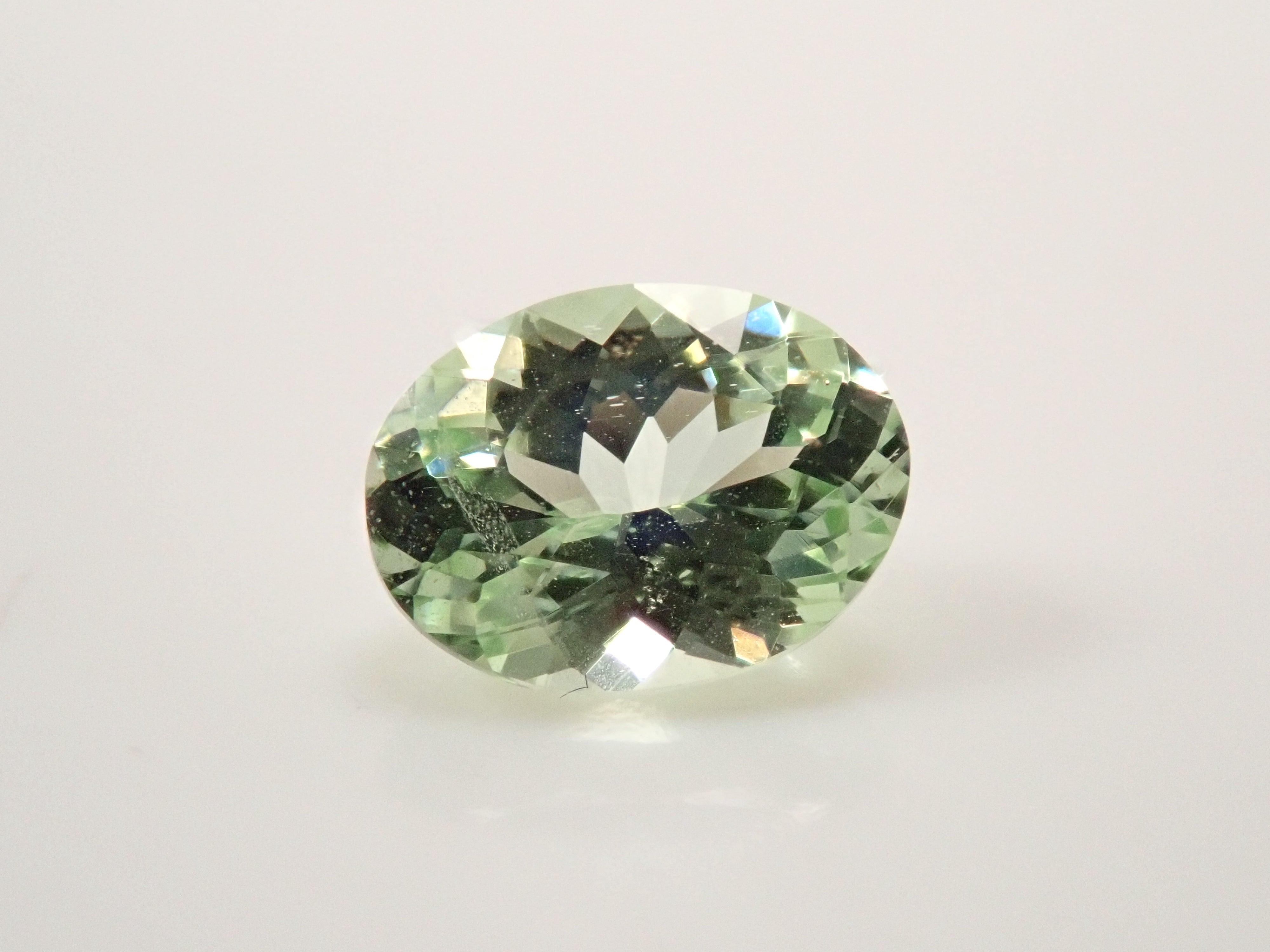 【3/15 22點開賣】坦尚尼亞產UV型薄荷石榴石 0.440ct裸石