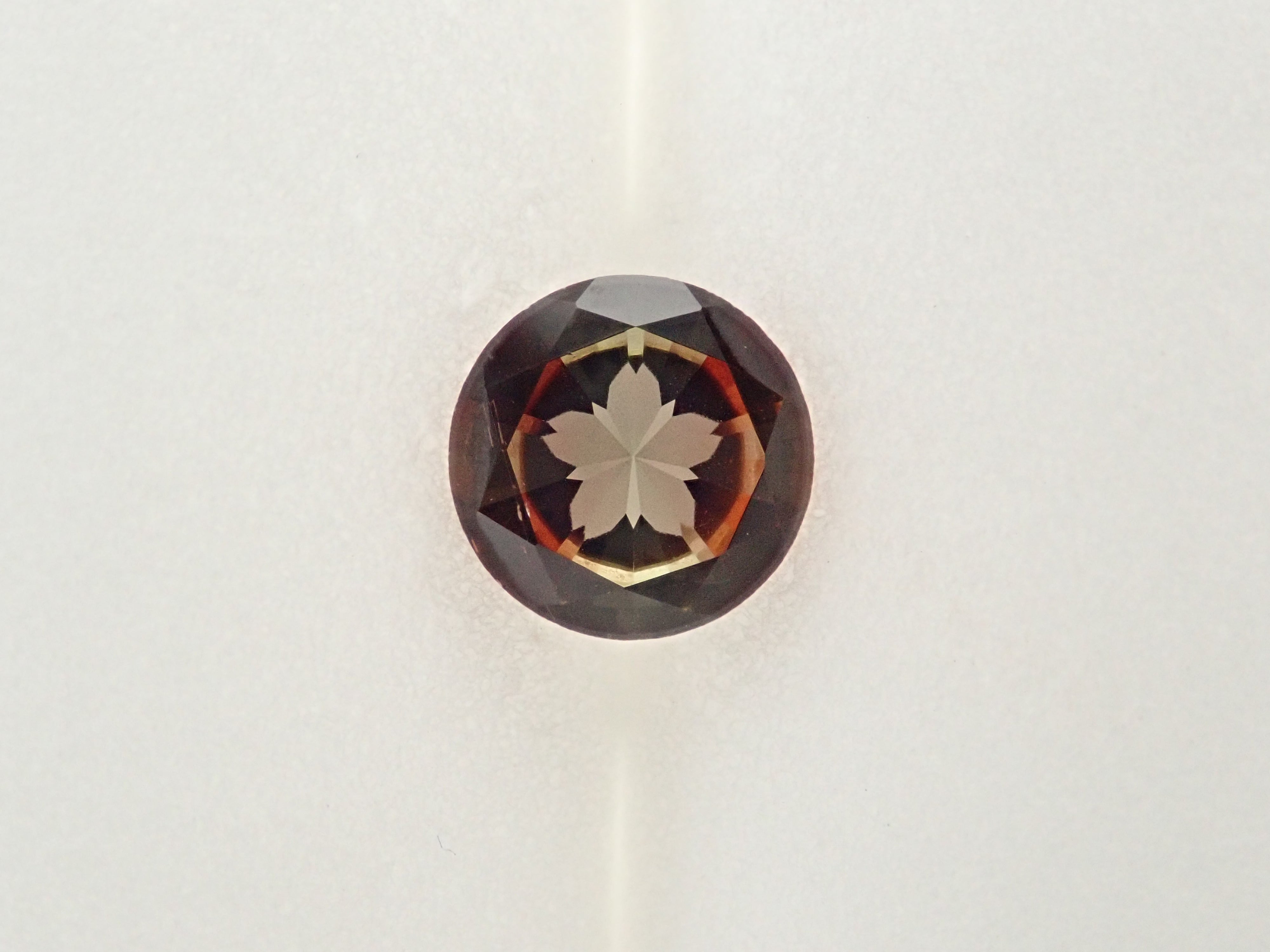 【さくらインカット】スペイン産アンダリュサイト 6.0mm/0.700ct《コラボ》ルース
