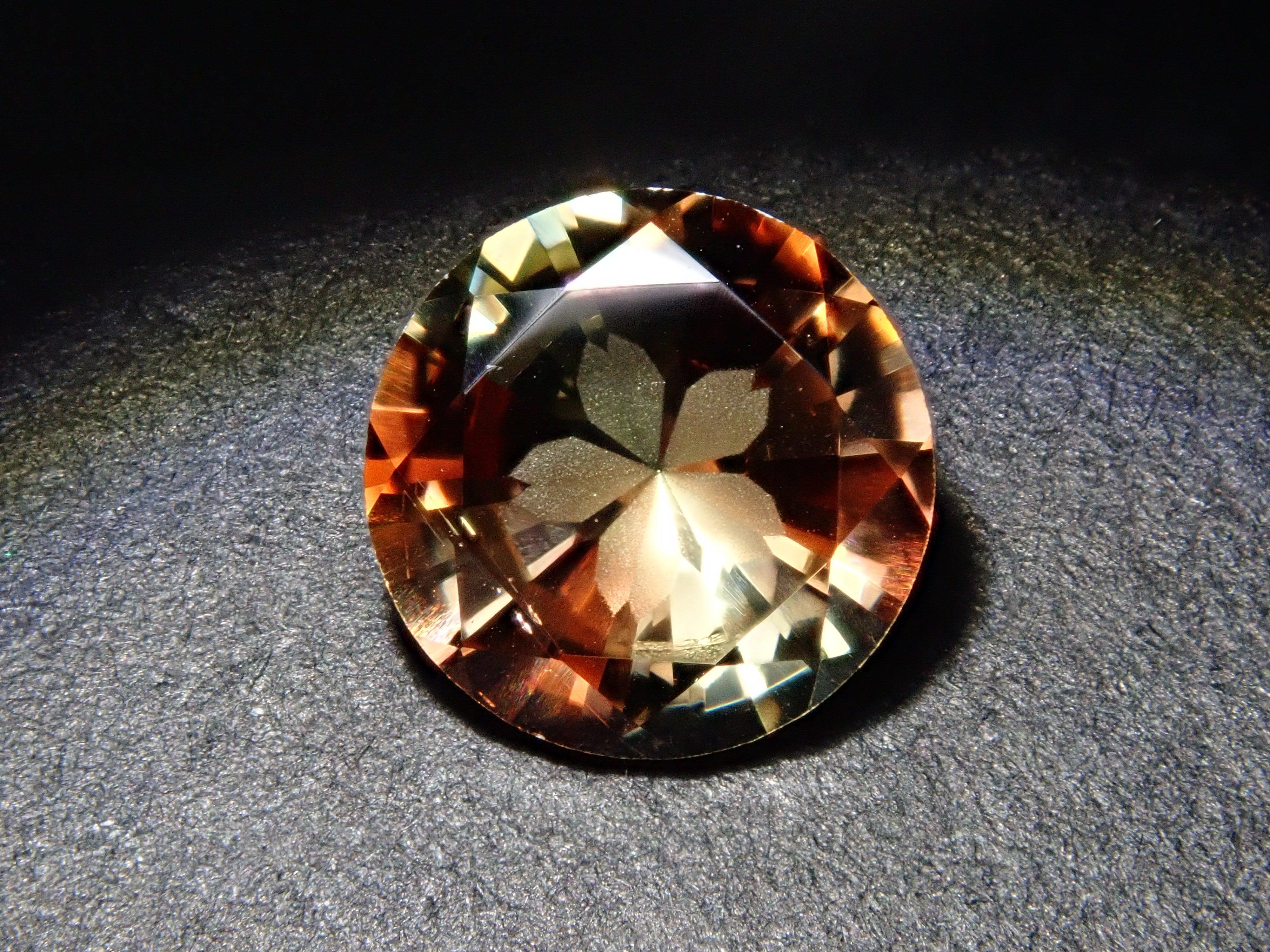 【さくらインカット】スペイン産アンダリュサイト 6.0mm/0.700ct《コラボ》ルース