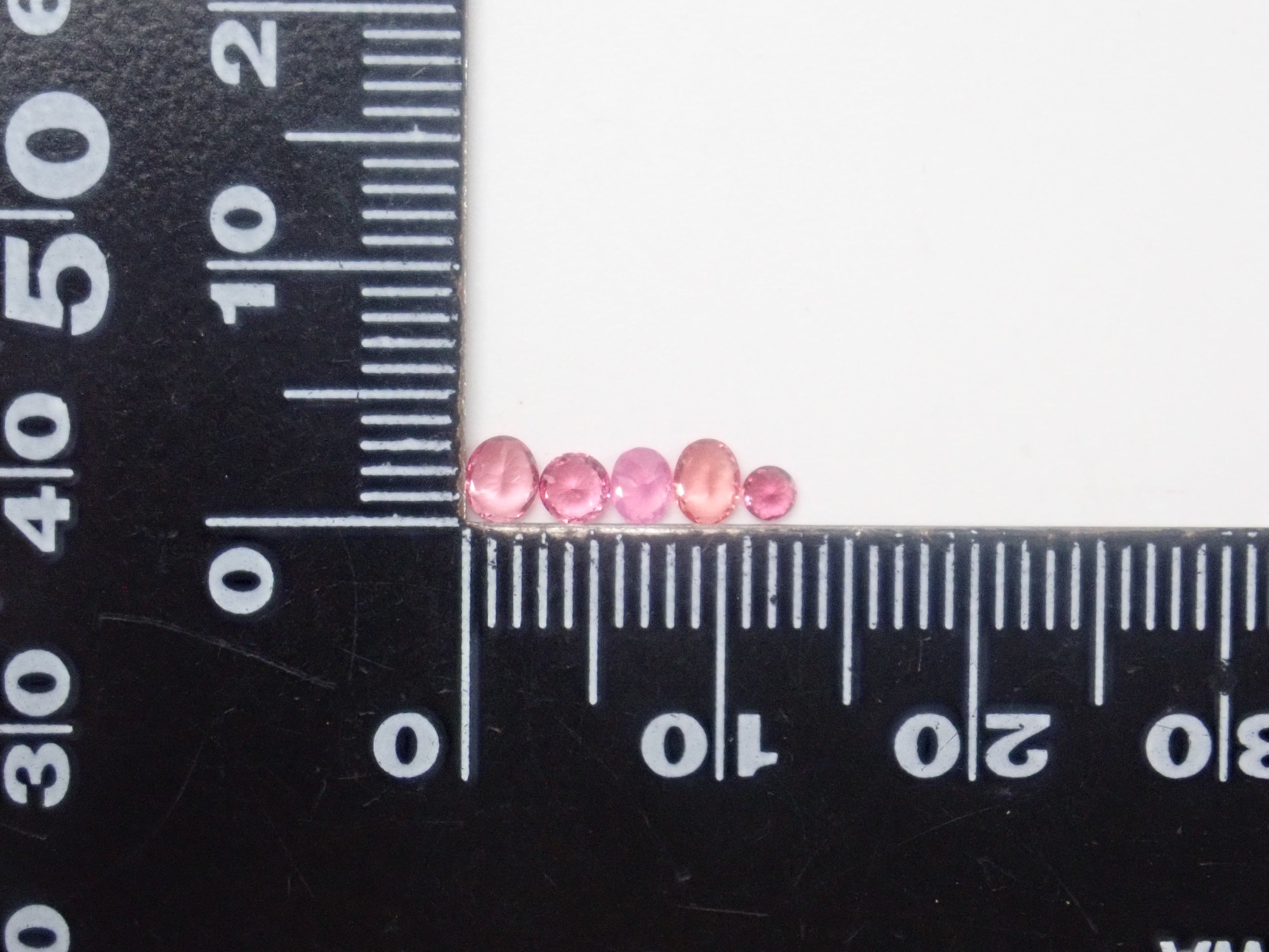 【3/29 22時販売】サンジェ氏カットのスピネル(シルキーピンク、ホットピンク、レッドスピネル、パパラチアカラーなど)1石ルース《複数購入割引有》