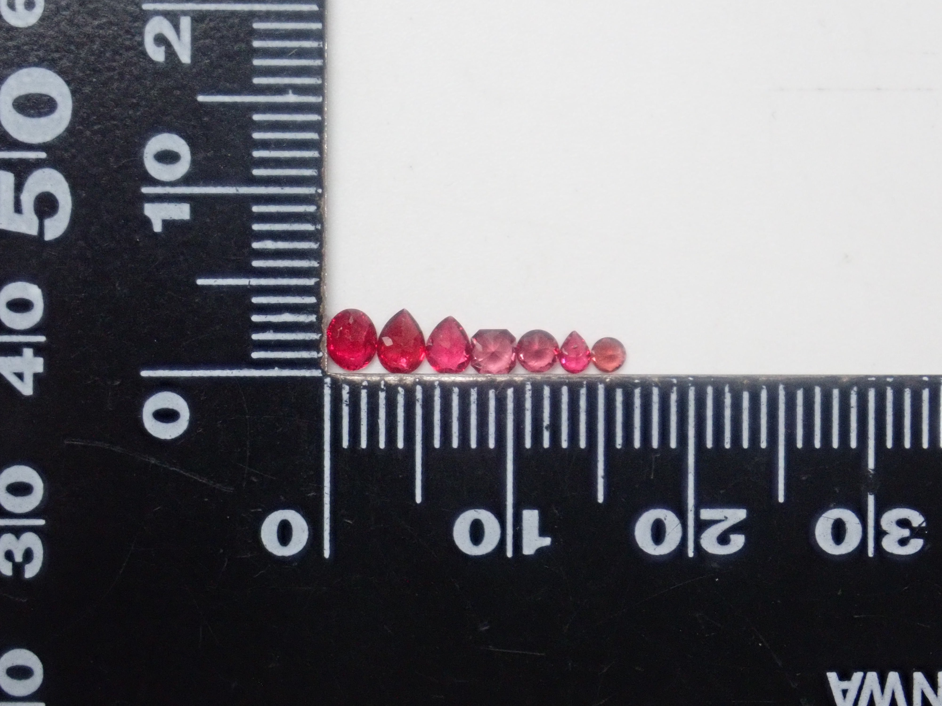 【3/29 22時販売】サンジェ氏カットのスピネル(シルキーピンク、ホットピンク、レッドスピネル、パパラチアカラーなど)1石ルース《複数購入割引有》