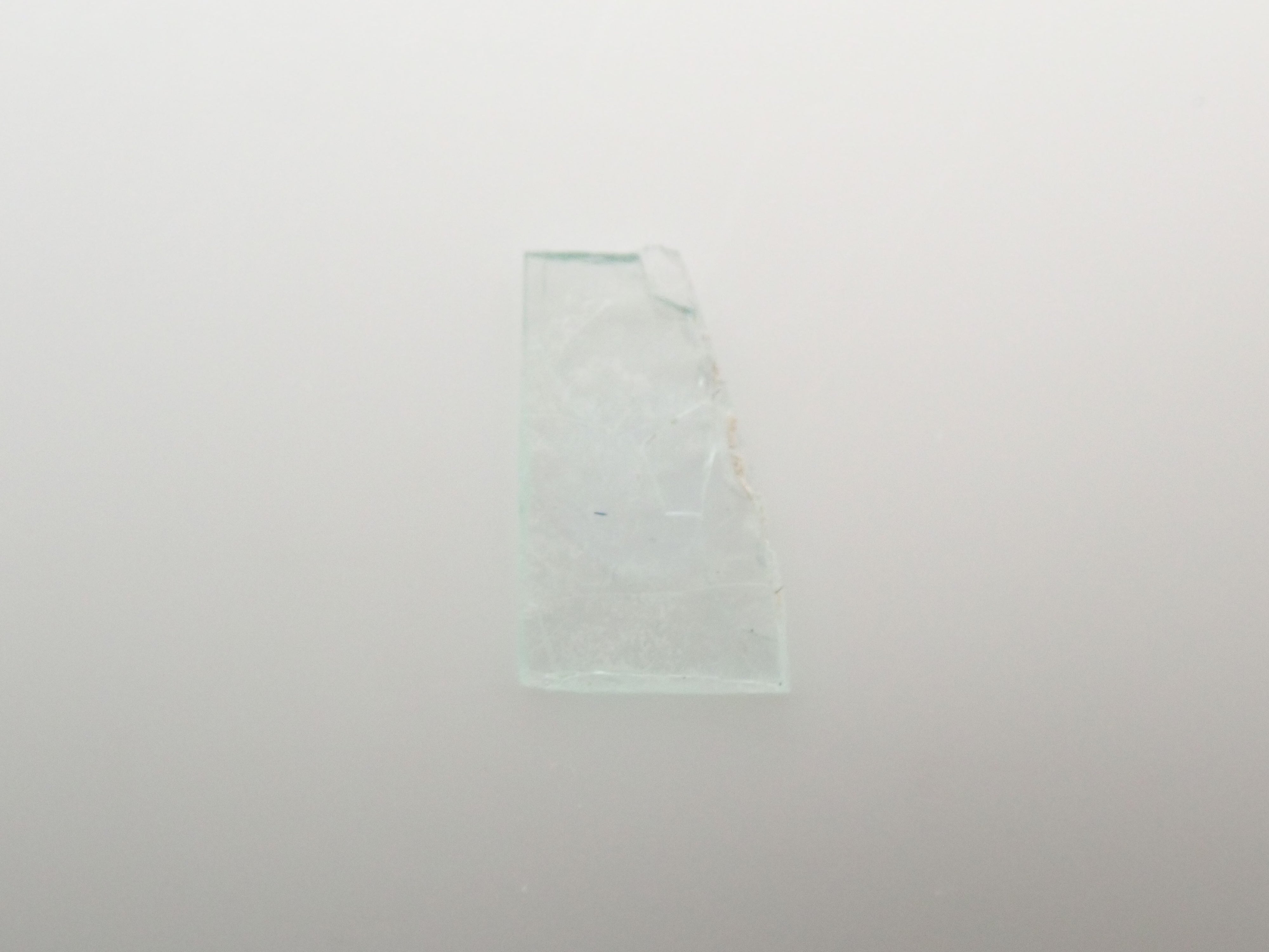 【12558592掲載】ボリビア産フォスフォフィライト 0.067ctルース