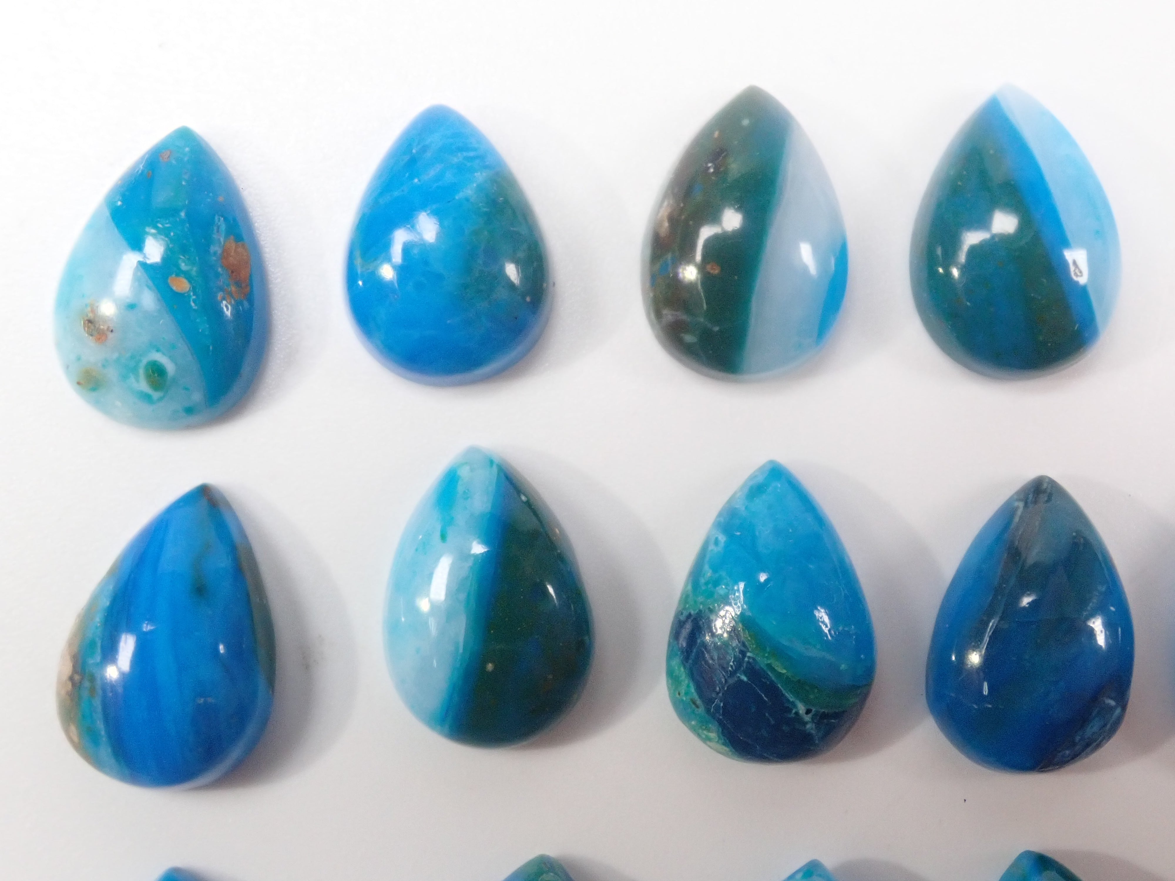 【3/28 22時販売】《ツーソン新着・限定18石》ペルー産ブルーオパール1石《複数購入割引有》