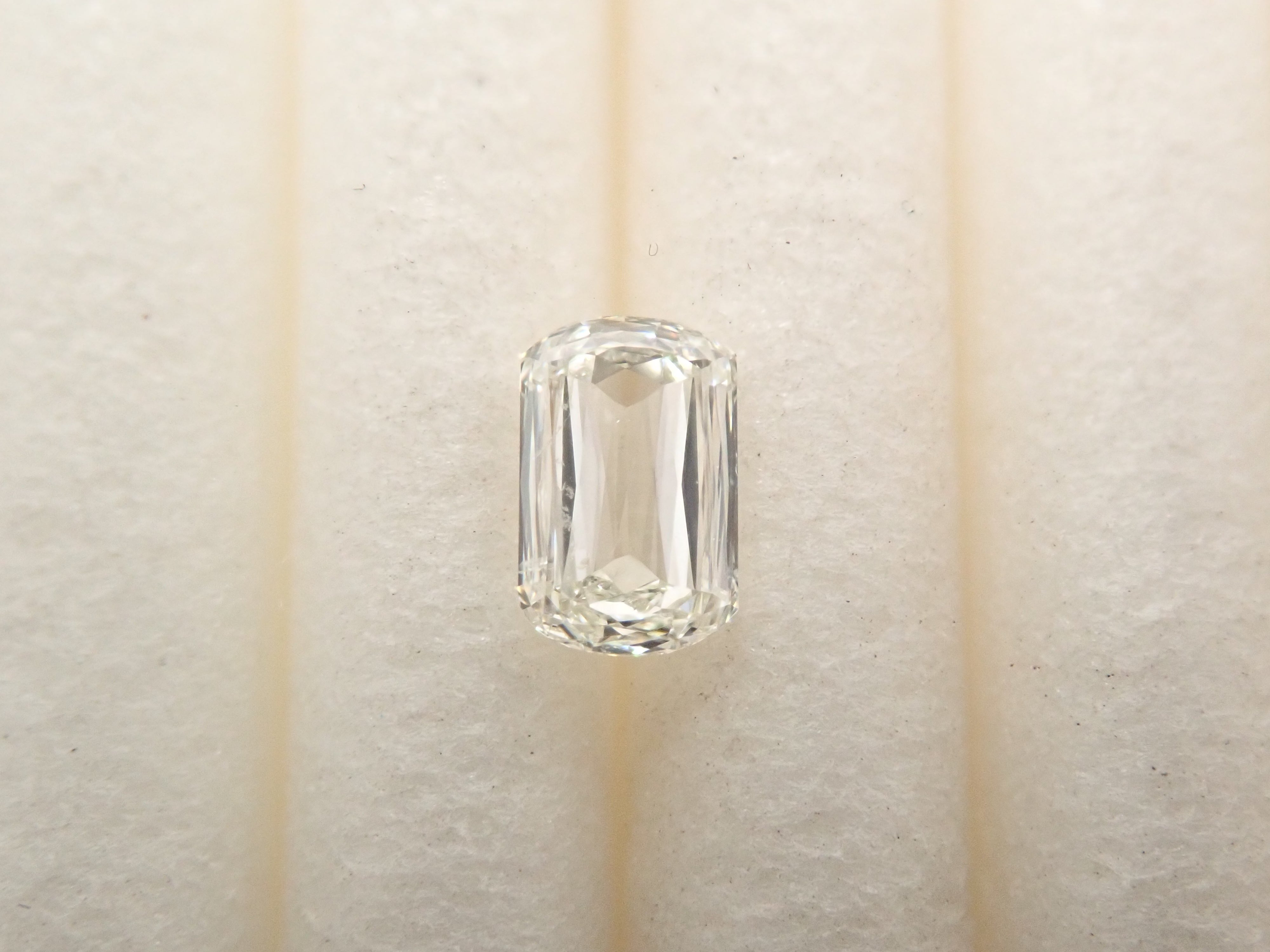 【32501804掲載】ダイヤモンド 0.185ctルース(I, SI1)