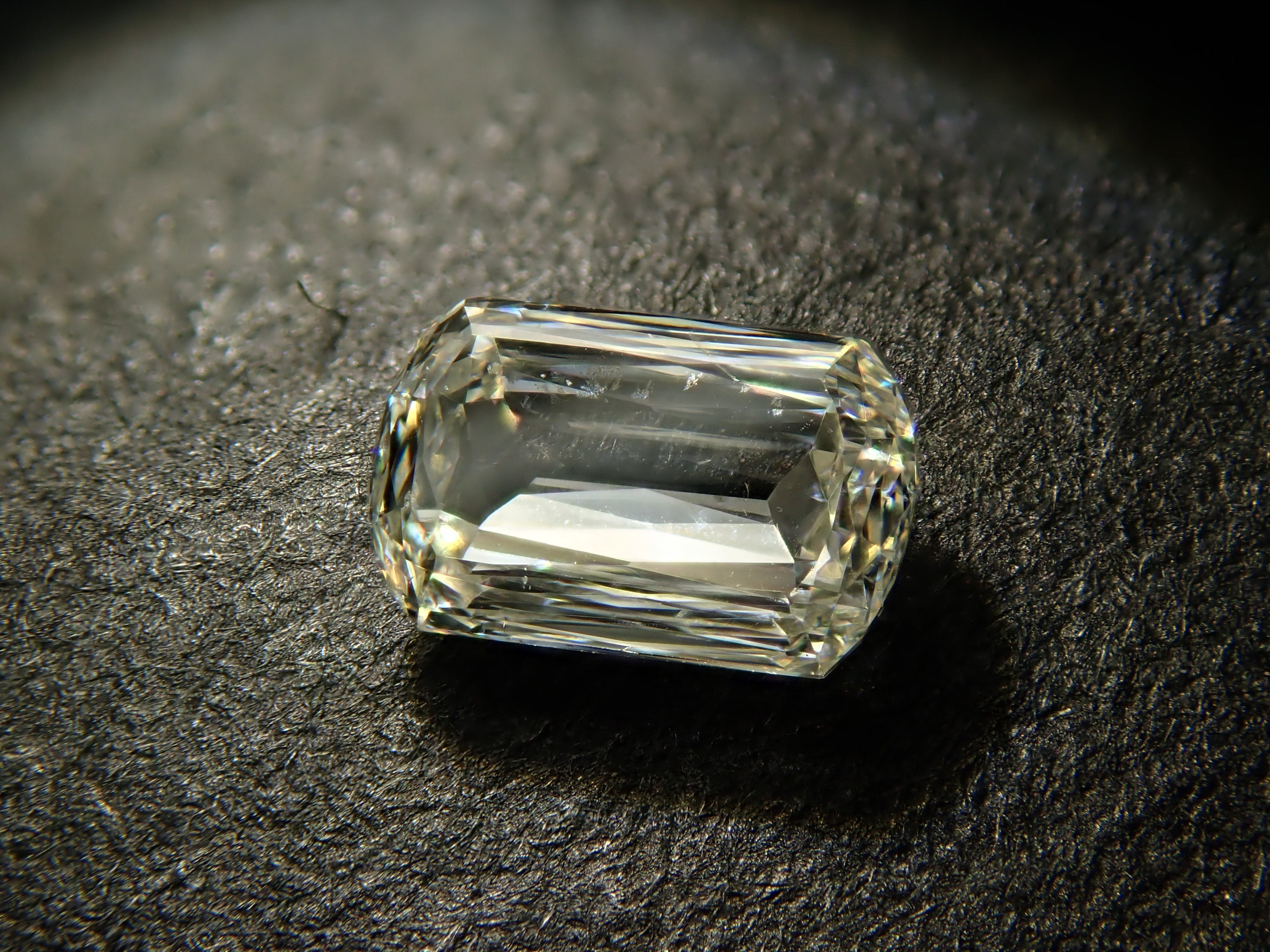 【32501804掲載】ダイヤモンド 0.185ctルース(I, SI1)