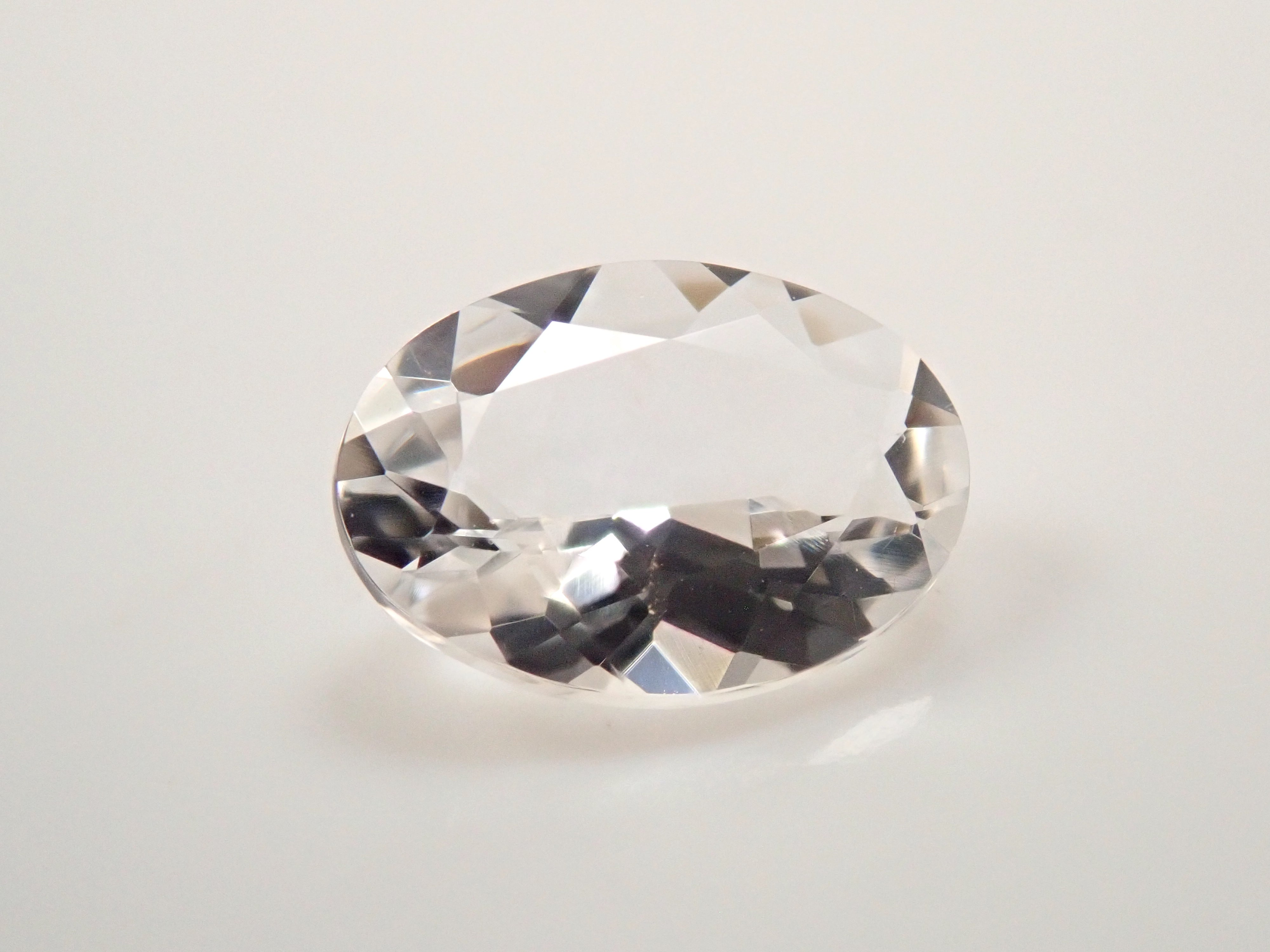 Canada Natrolite 0.370ct Loose Gemstone with Japan-Germany Certification