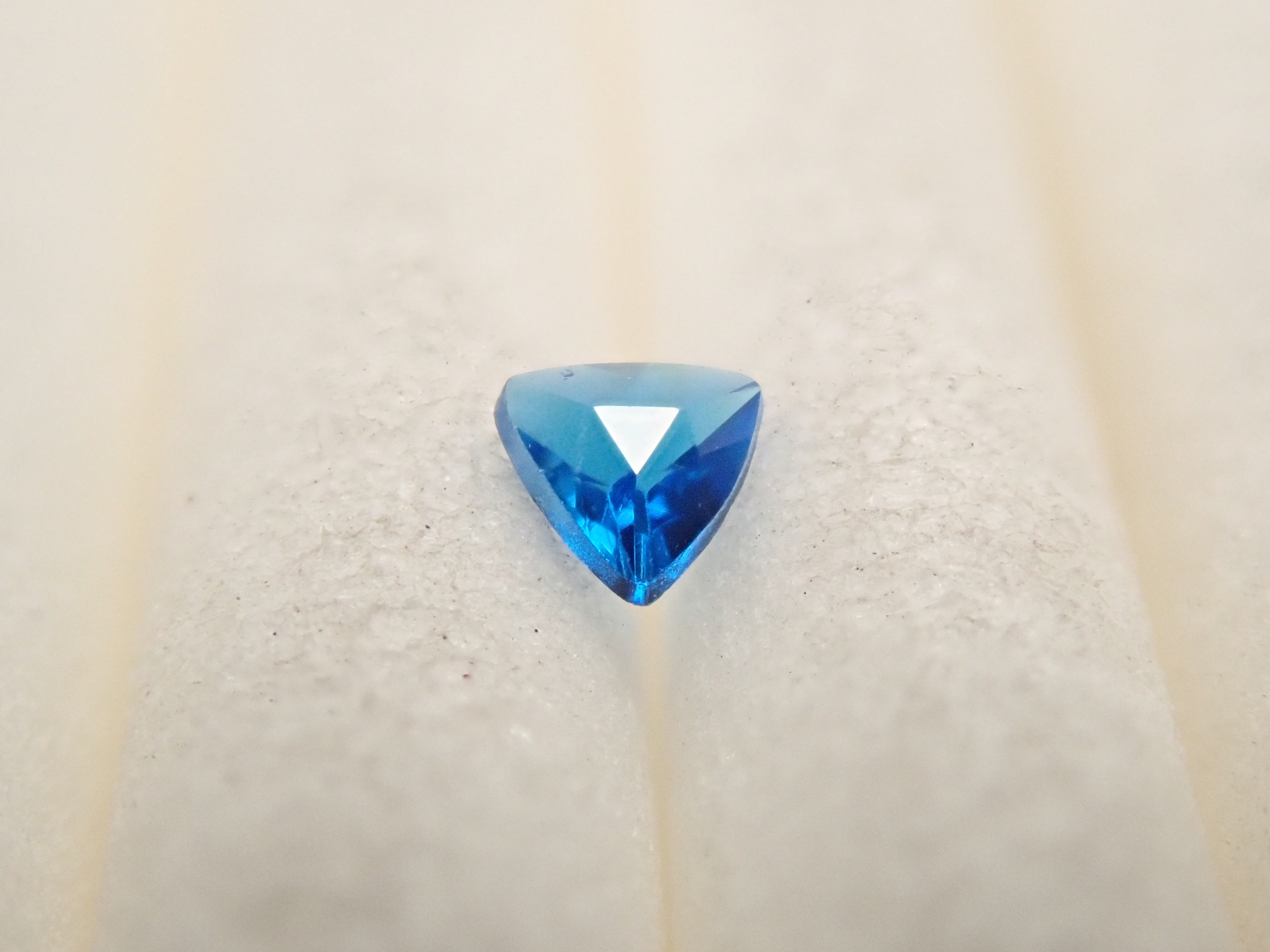 【12562388掲載】ラズライト(天藍石) 0.035ctルース