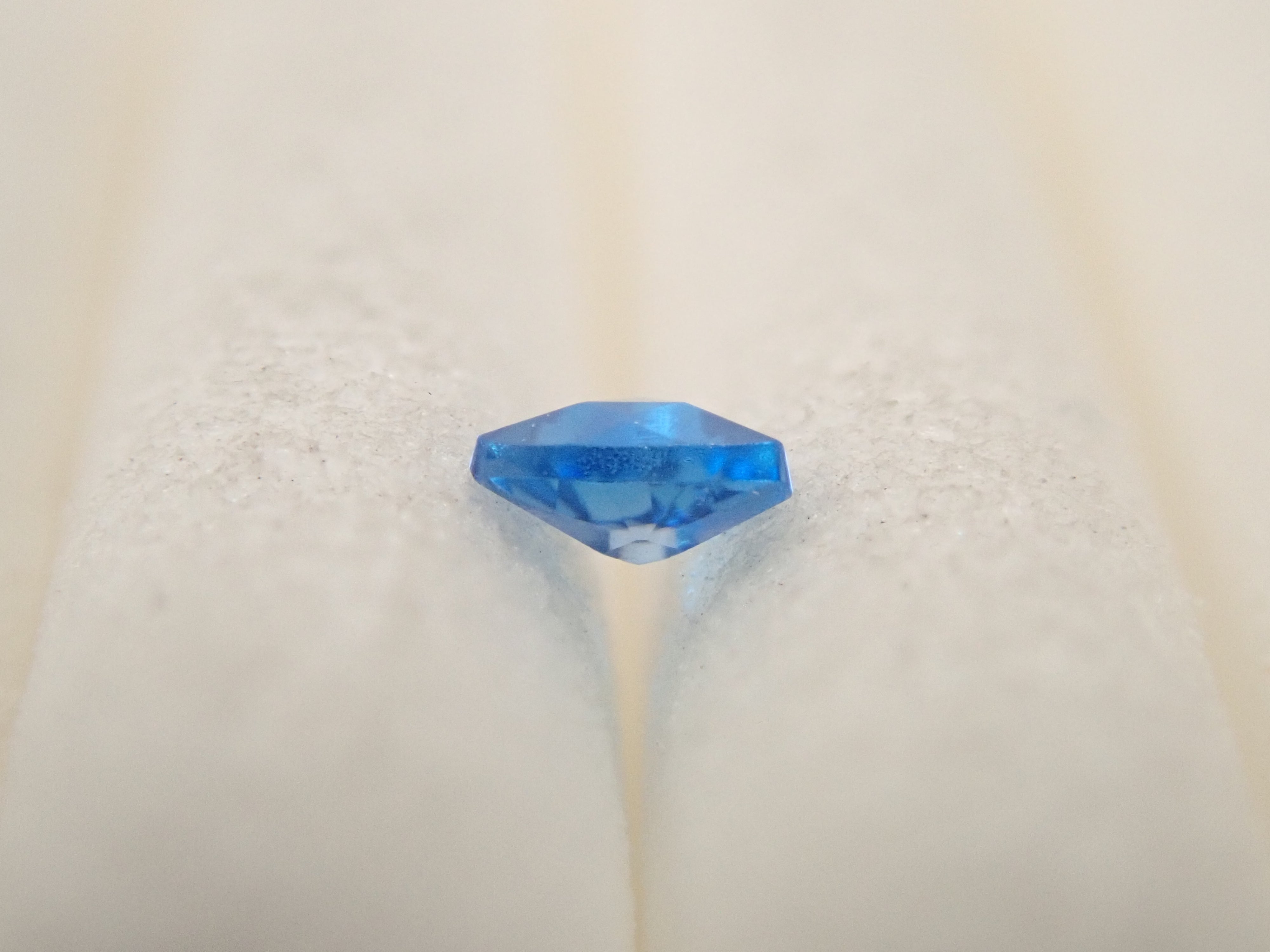 【12562388掲載】ラズライト(天藍石) 0.035ctルース