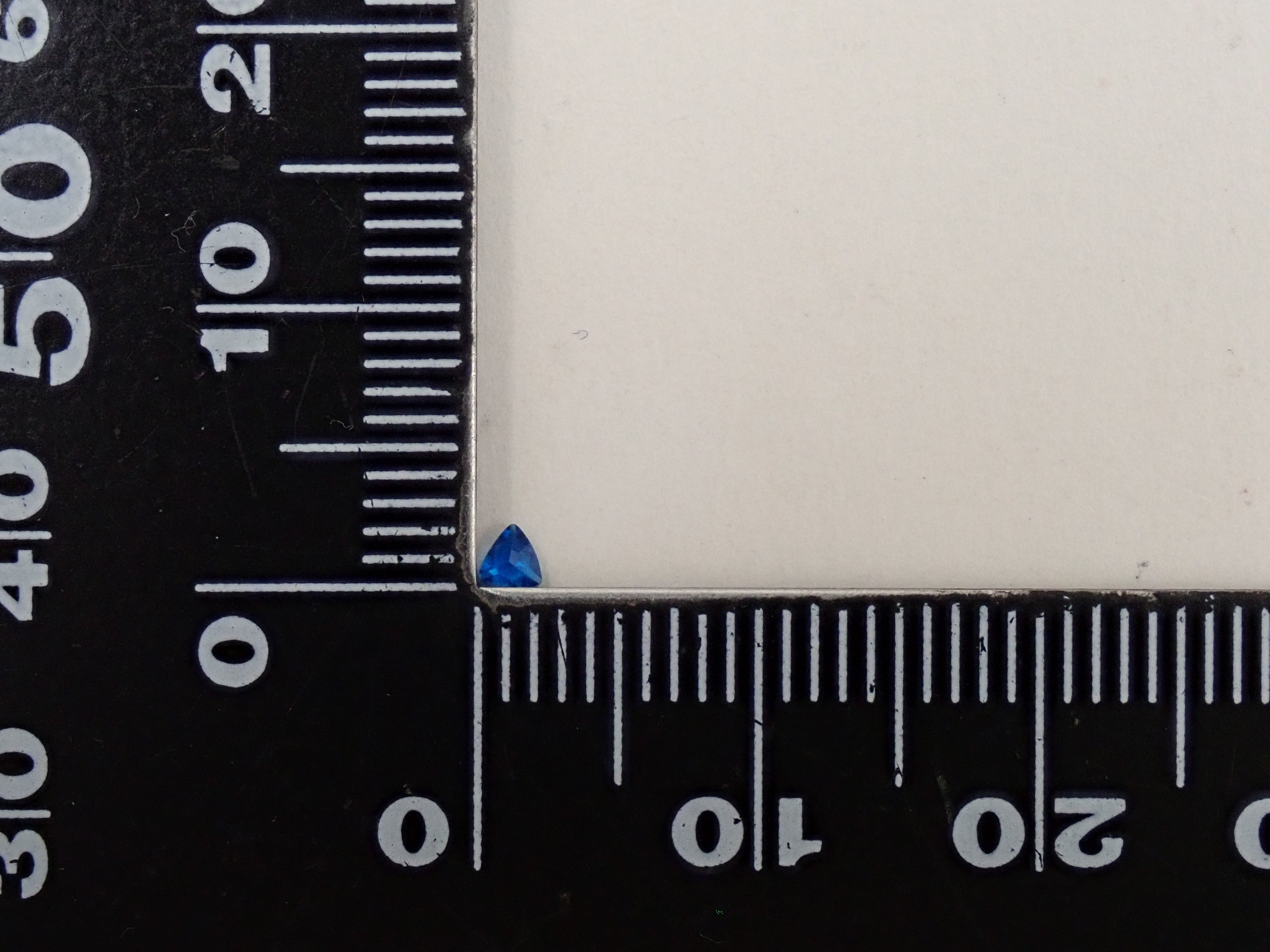 【12562388掲載】ラズライト(天藍石) 0.035ctルース