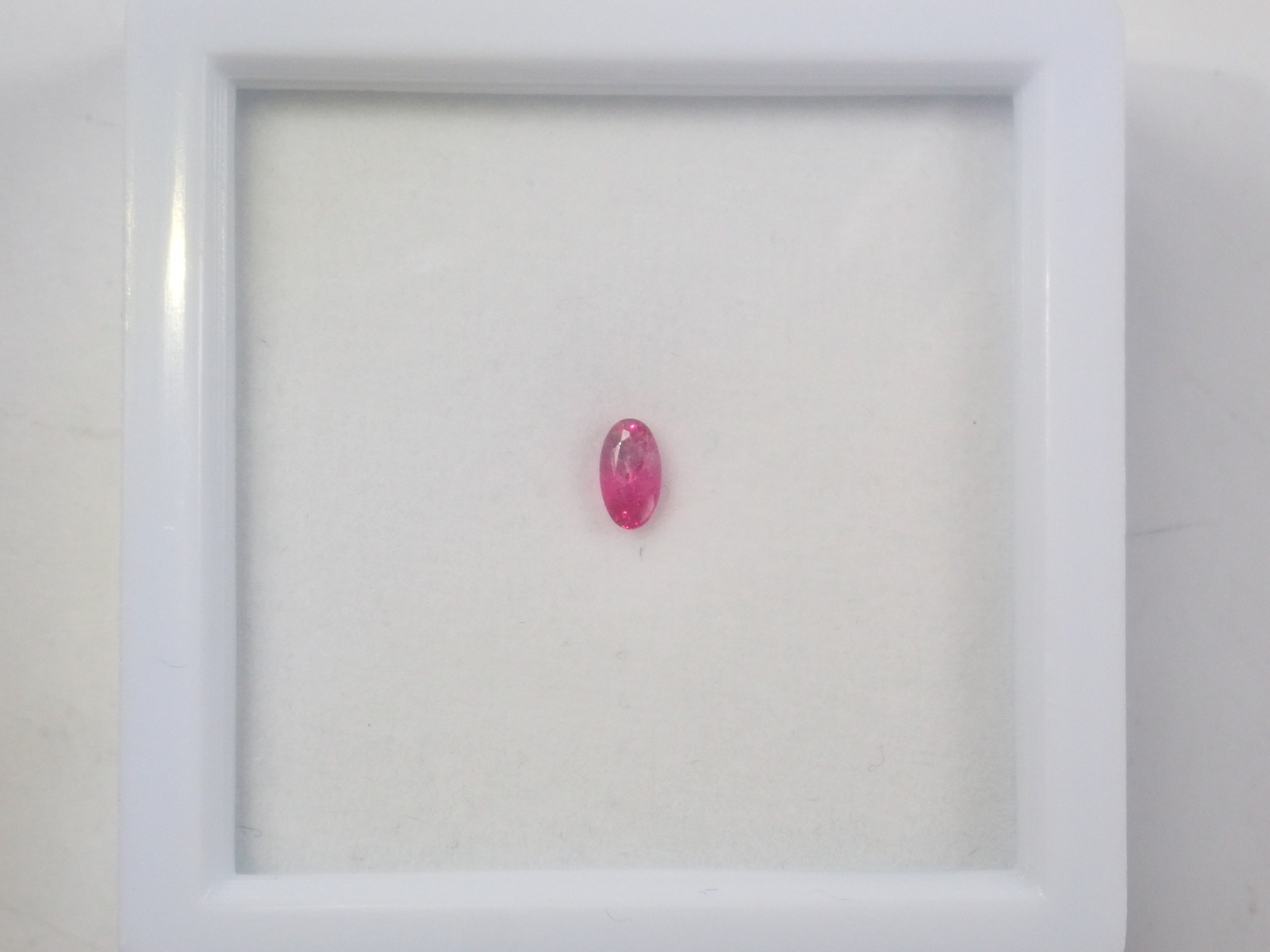 【4/4 22時販売《ポップアップ開催記念💎全石鑑別書付き》ピンクダイヤモンド・フォスフォフィライト・シンシャ・ヘミモルファイト・ベニトアイト・レッドベリル・ユークレースなどのレアストーンガチャ(全9種)《複数購入割引有》