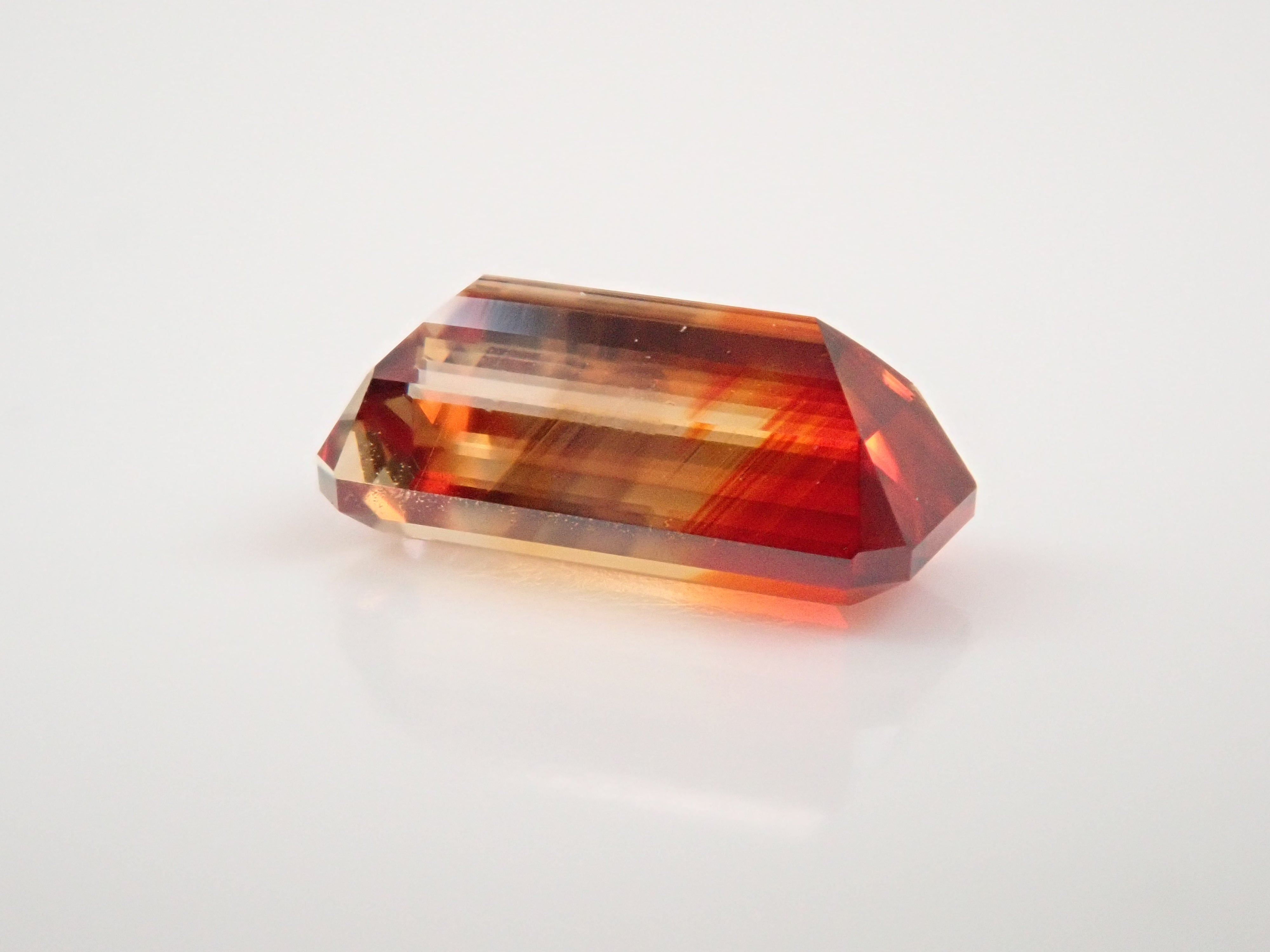 【12562589掲載】キャシテライト 1.069ctルース