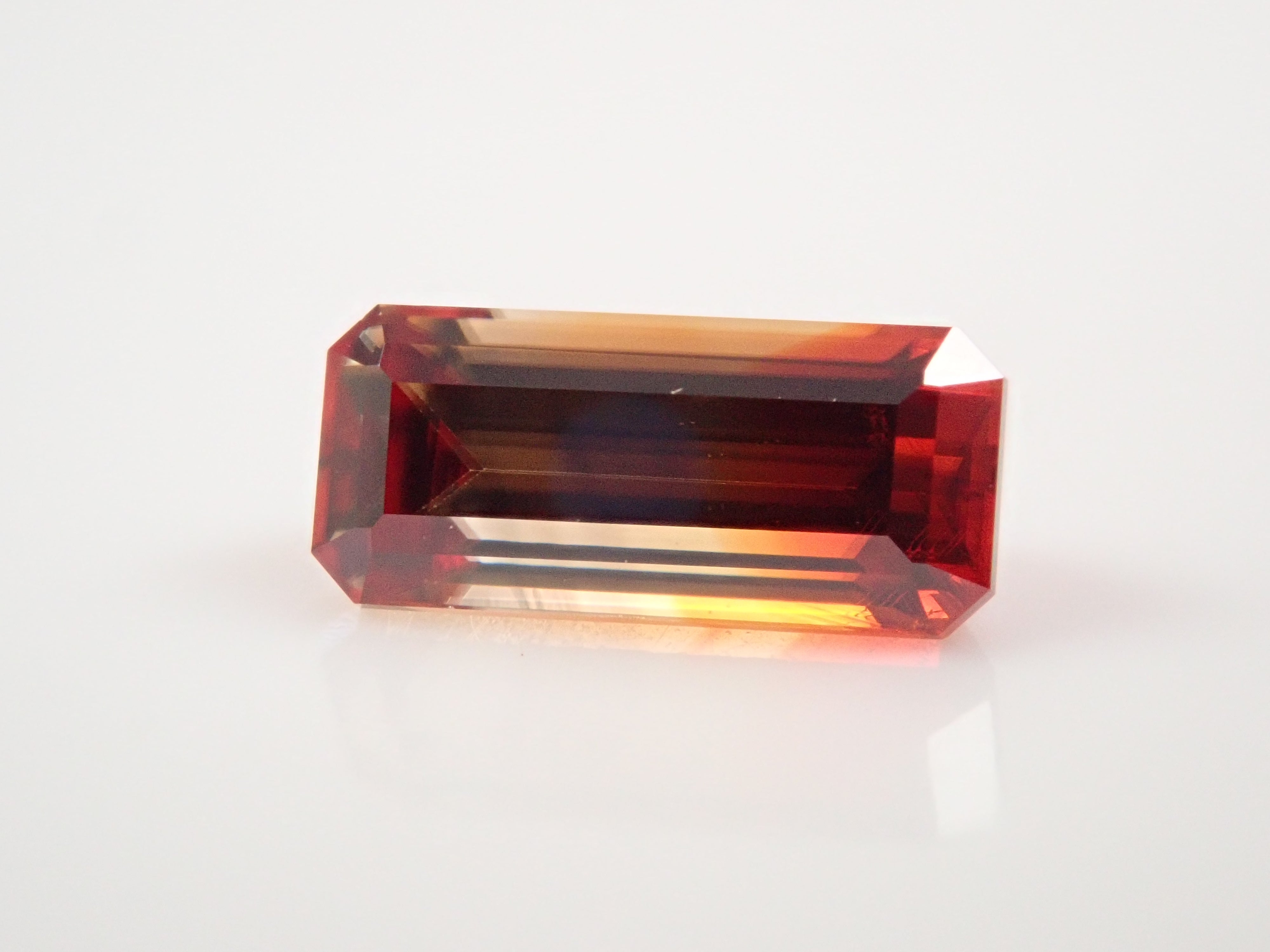 【12562589掲載】キャシテライト 1.069ctルース