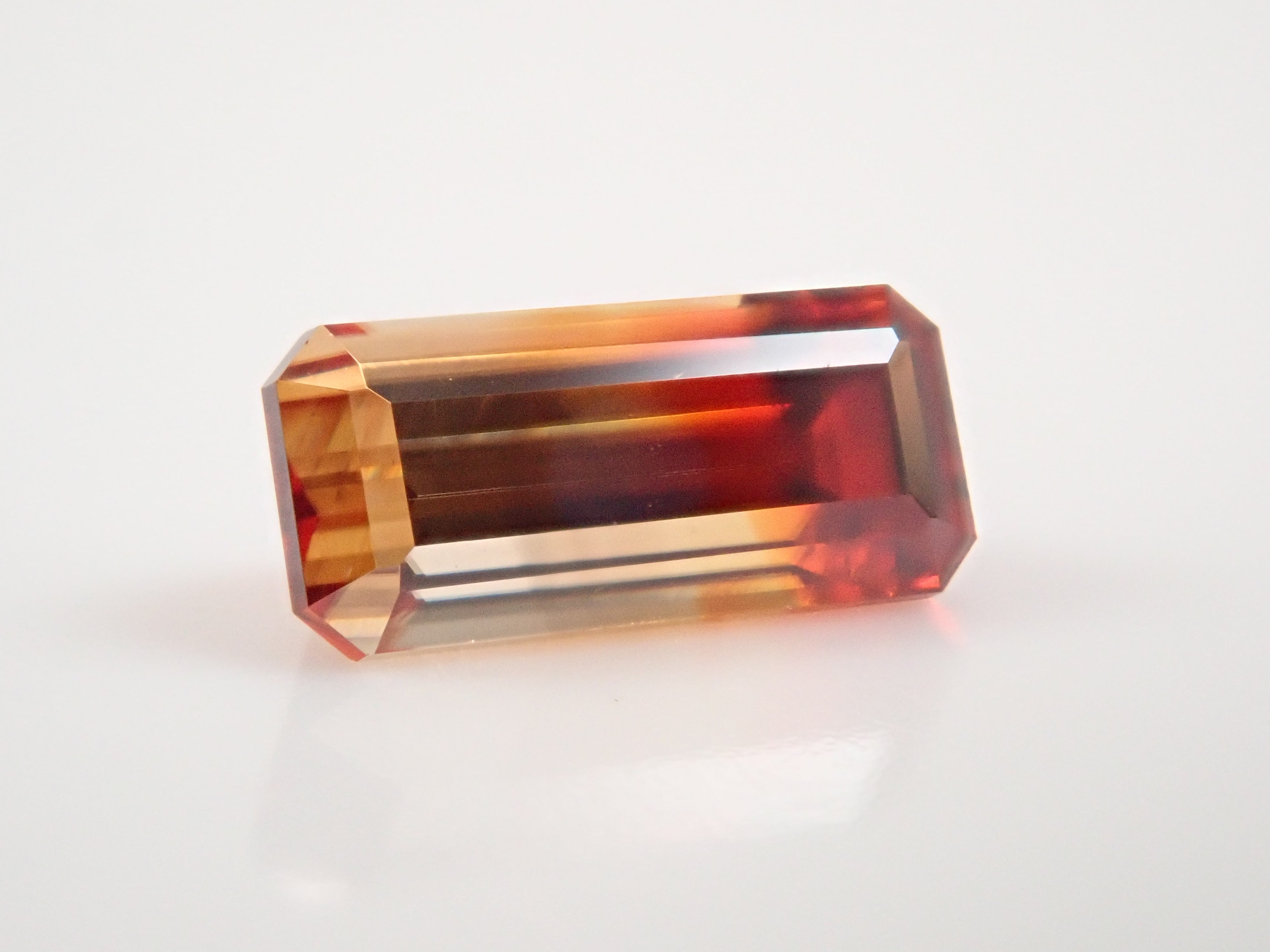 【12562589掲載】キャシテライト 1.069ctルース