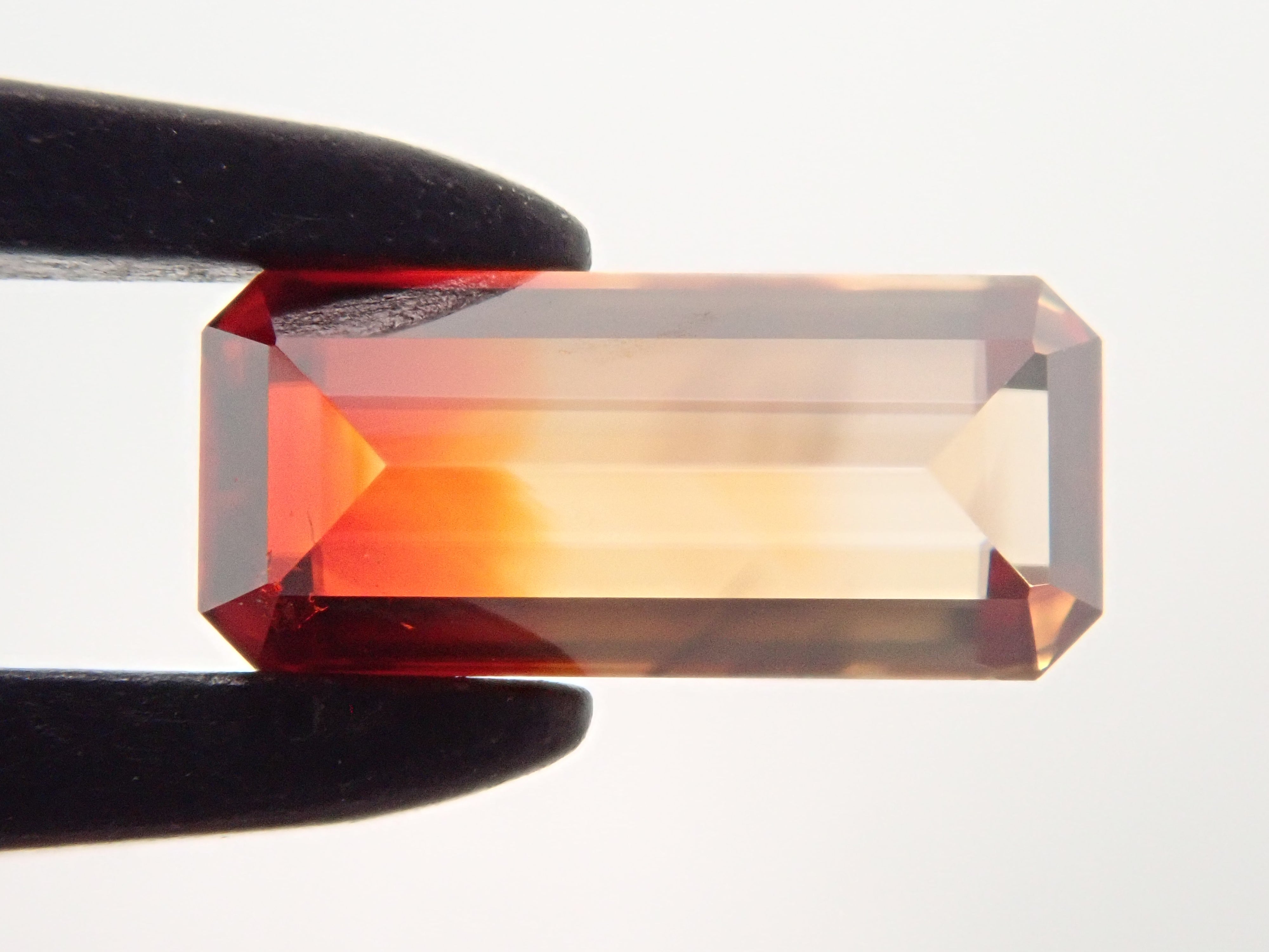 【12562589掲載】キャシテライト 1.069ctルース