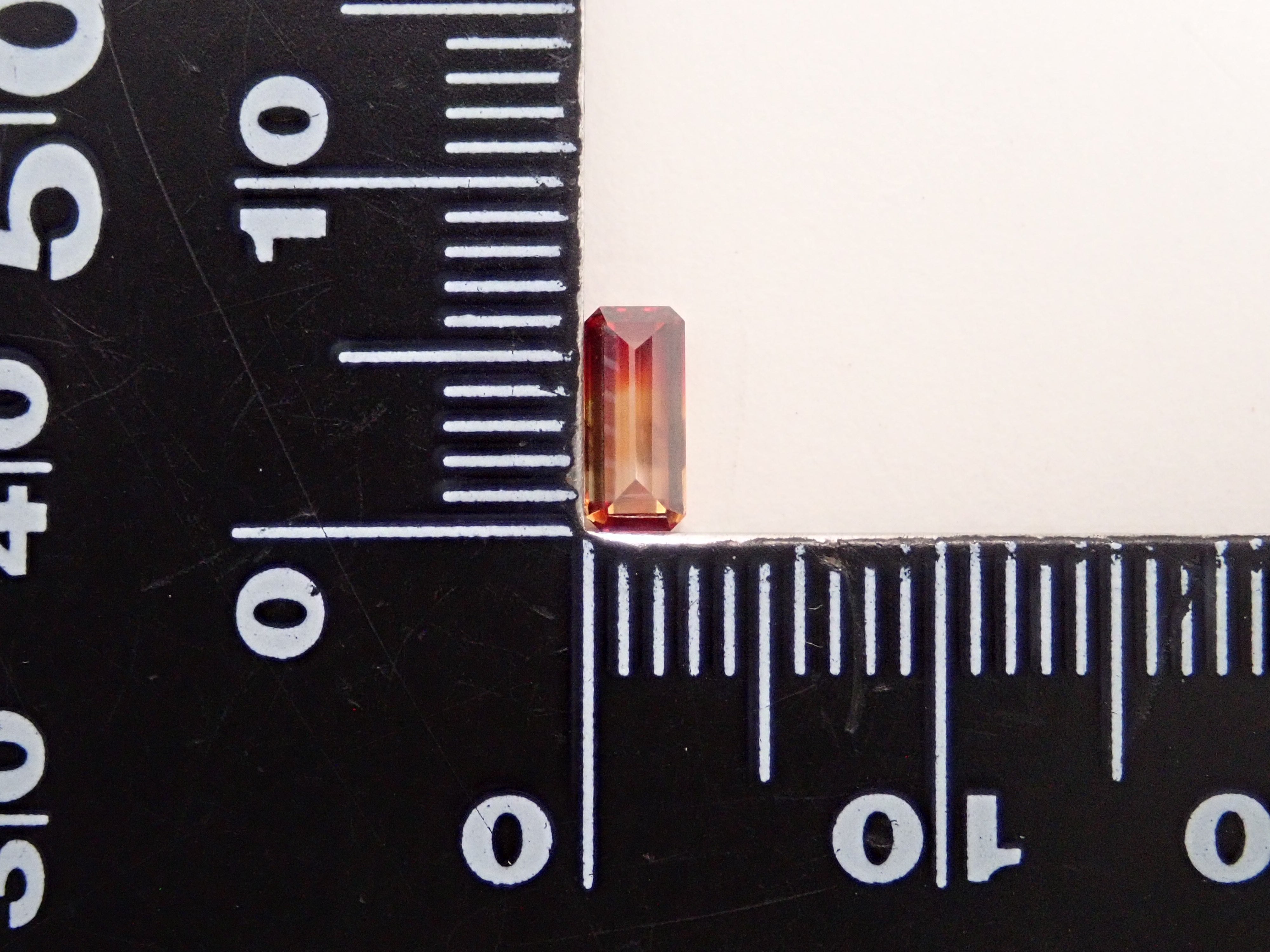 【12562589掲載】キャシテライト 1.069ctルース