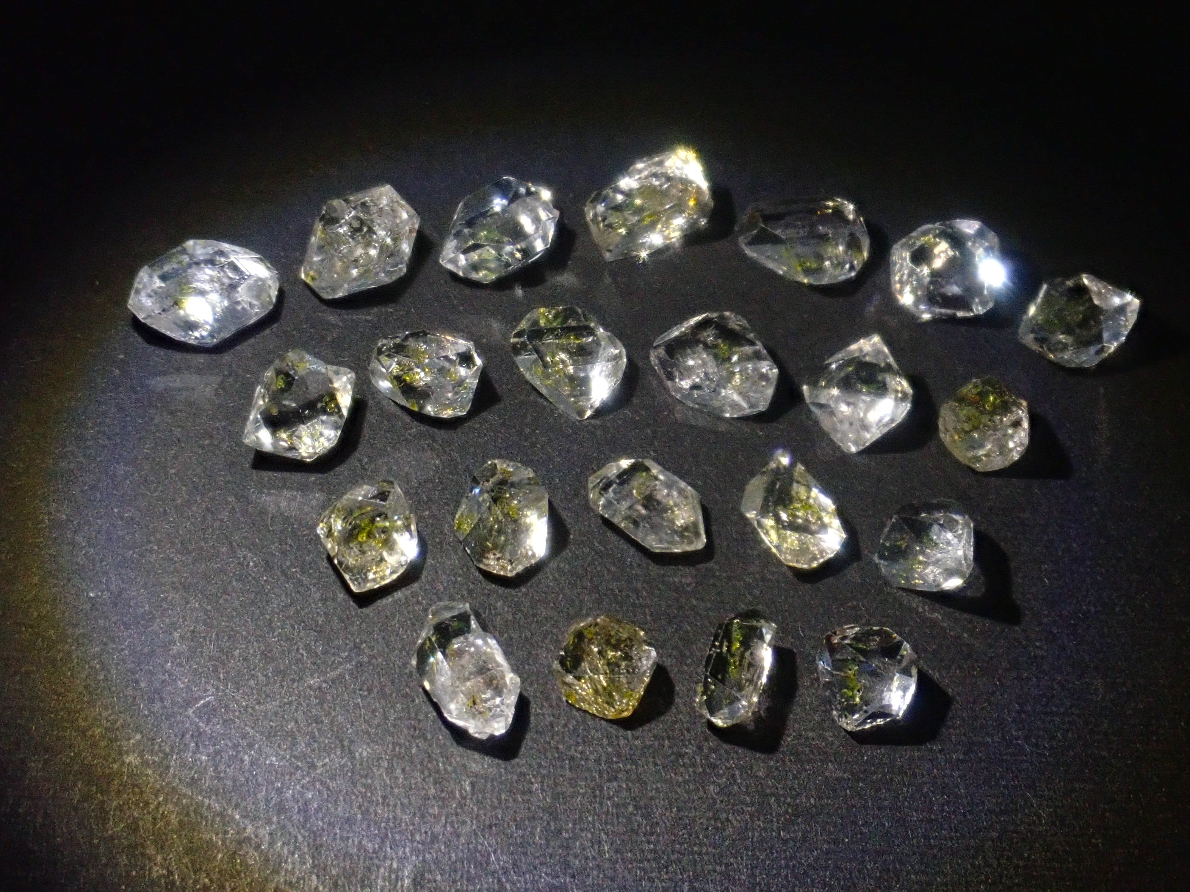 巴基斯坦油浸石英石1塊《多買有折扣》