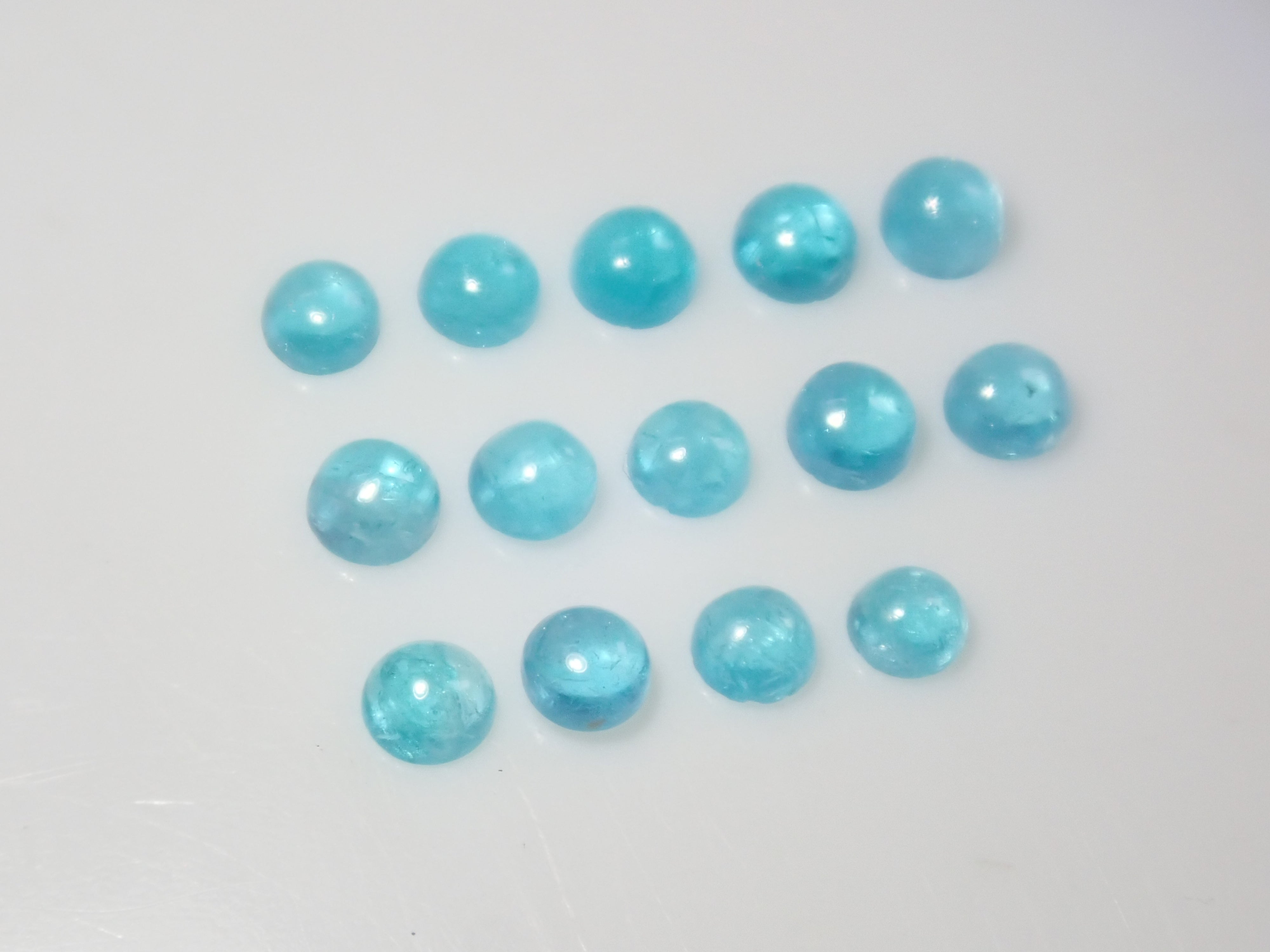 巴西帕拉伊巴碧璽(凸面切割,約2.2毫米)1顆裸石(多件購買可享折扣)