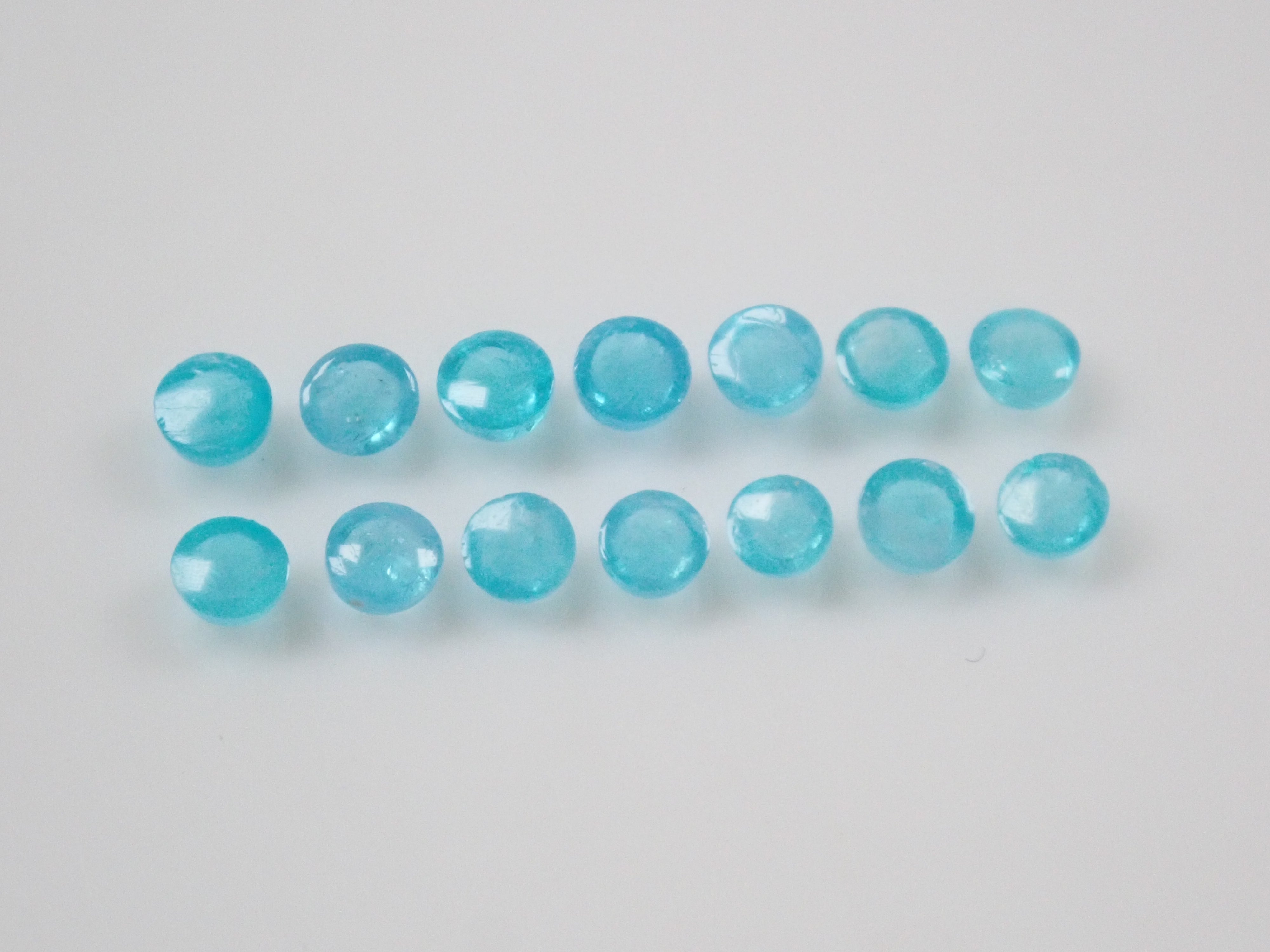 巴西帕拉伊巴碧璽(凸面切割,約2.2毫米)1顆裸石(多件購買可享折扣)