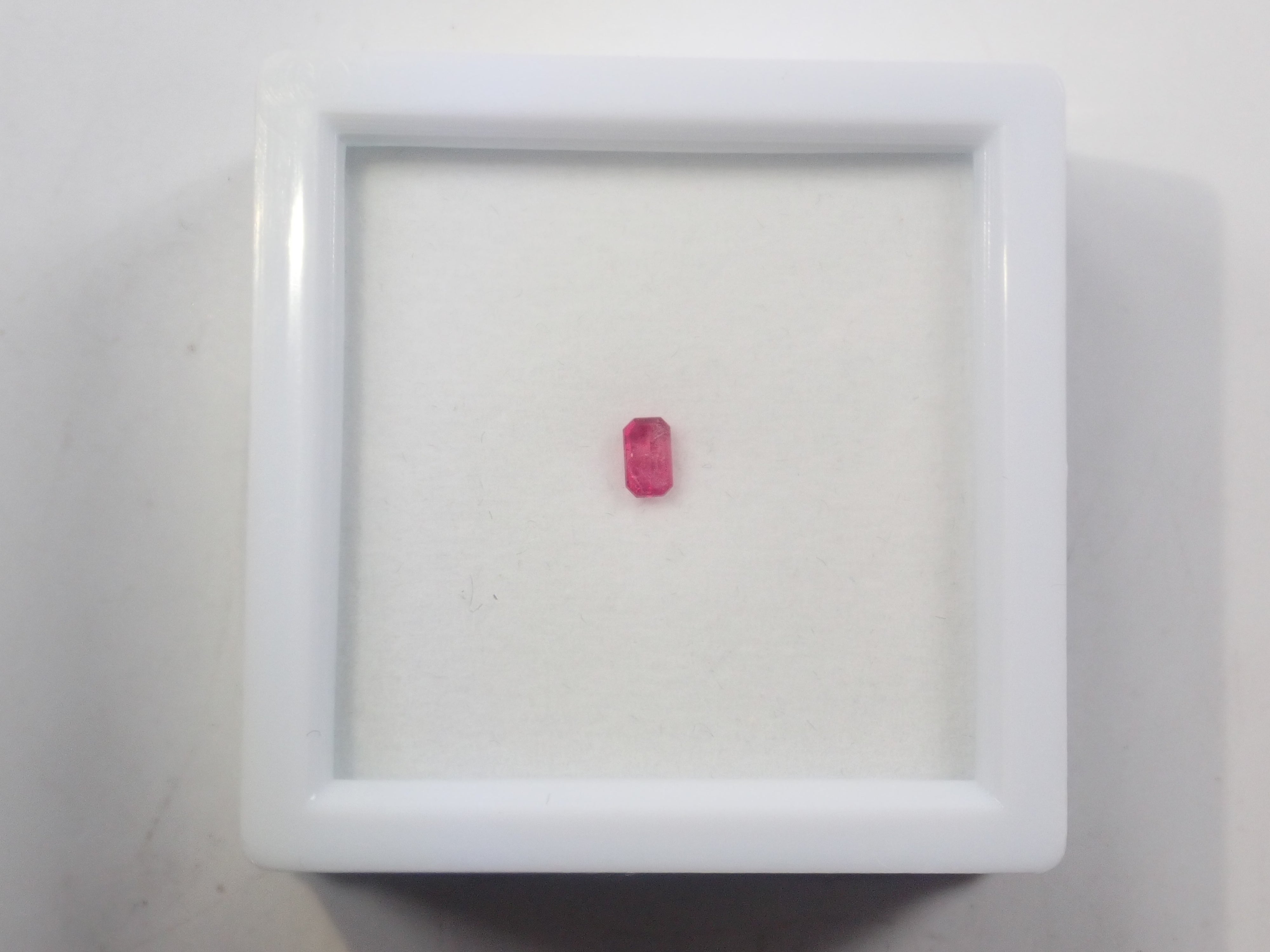 【4/4 22時販売《ポップアップ開催記念💎全石鑑別書付き》ピンクダイヤモンド・フォスフォフィライト・シンシャ・ヘミモルファイト・ベニトアイト・レッドベリル・ユークレースなどのレアストーンガチャ(全9種)《複数購入割引有》