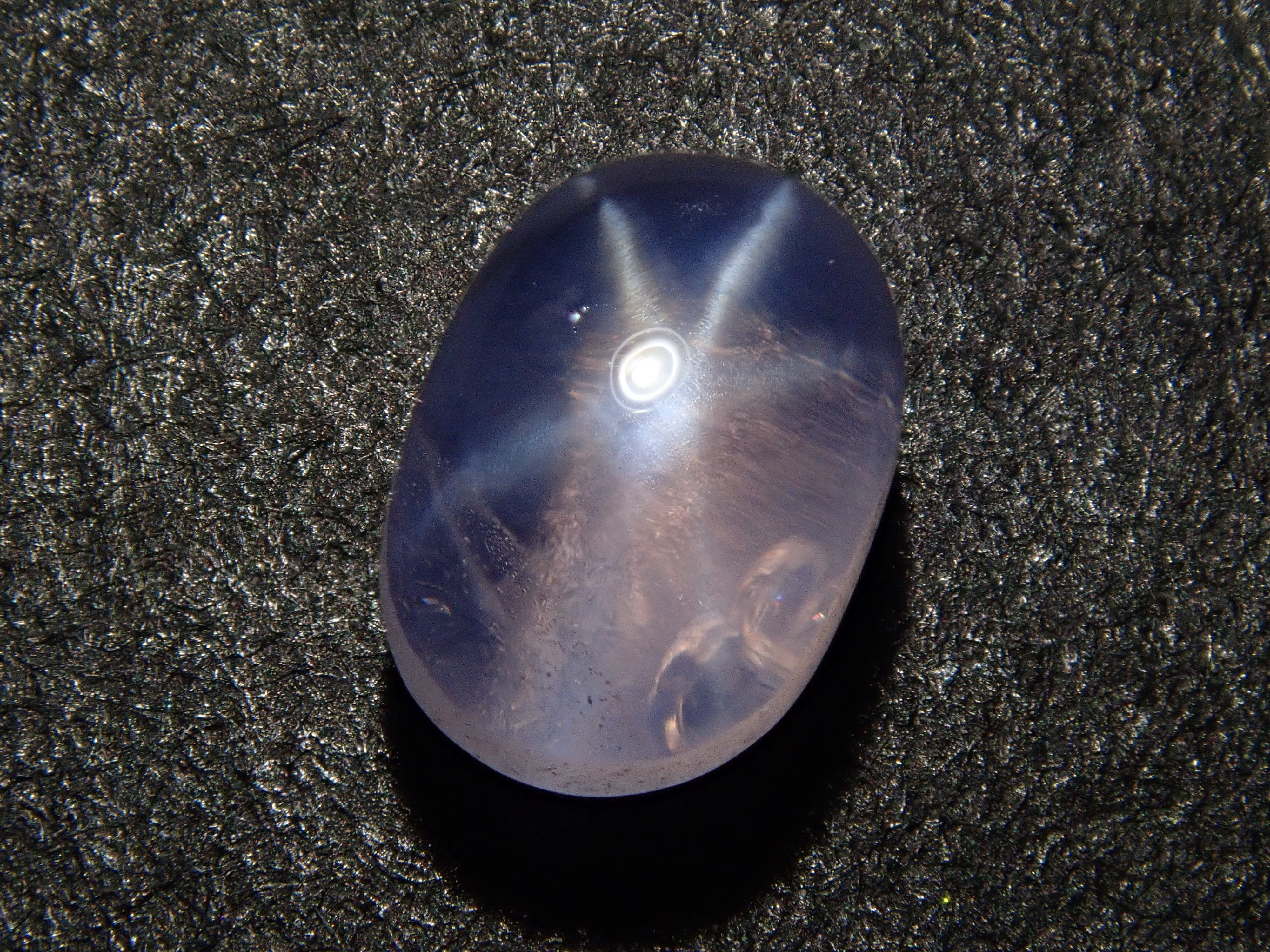 【12562507掲載】スリランカ産非加熱スターサファイア 0.961ctルース