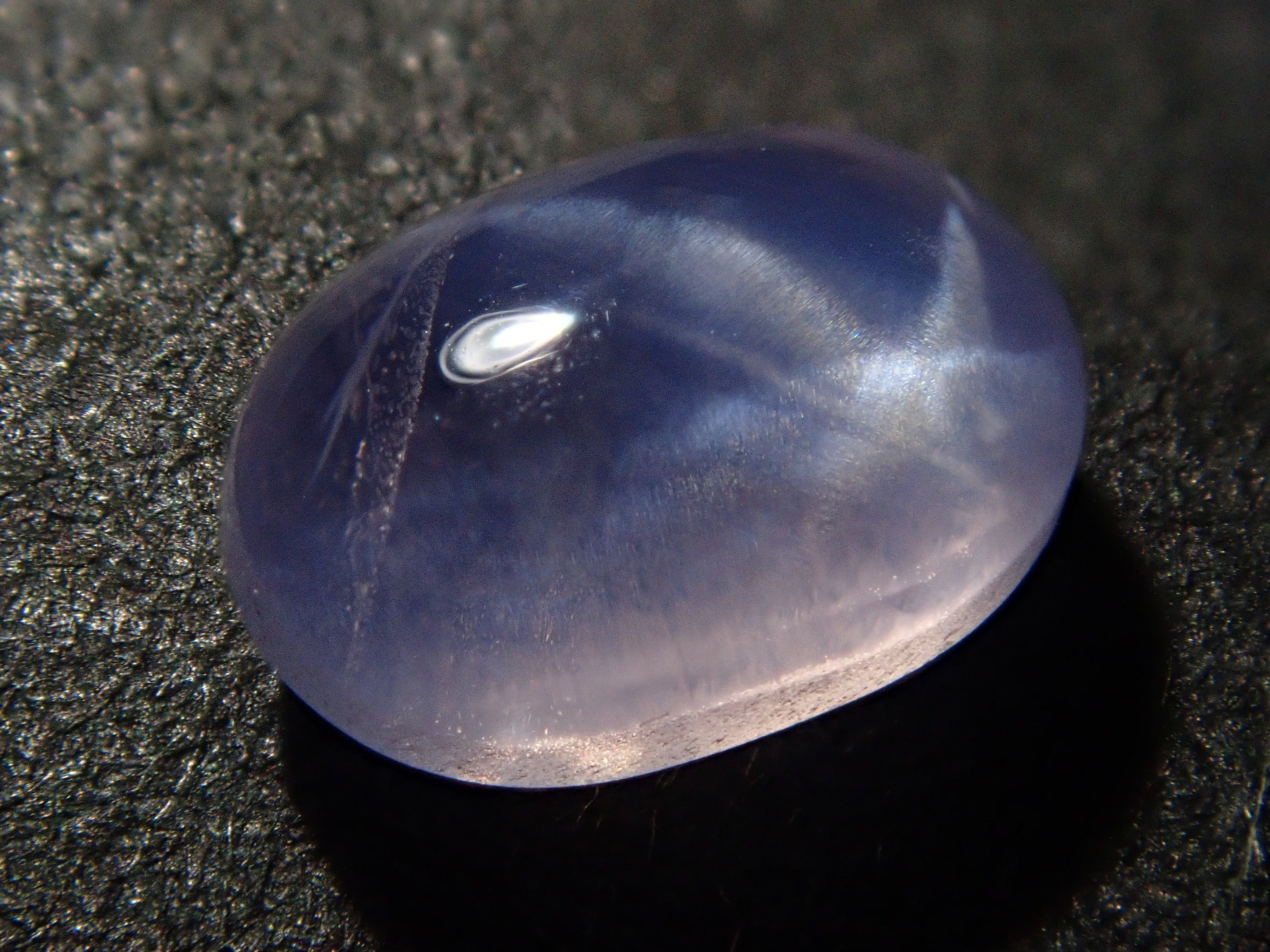 【12562507掲載】スリランカ産非加熱スターサファイア 0.961ctルース