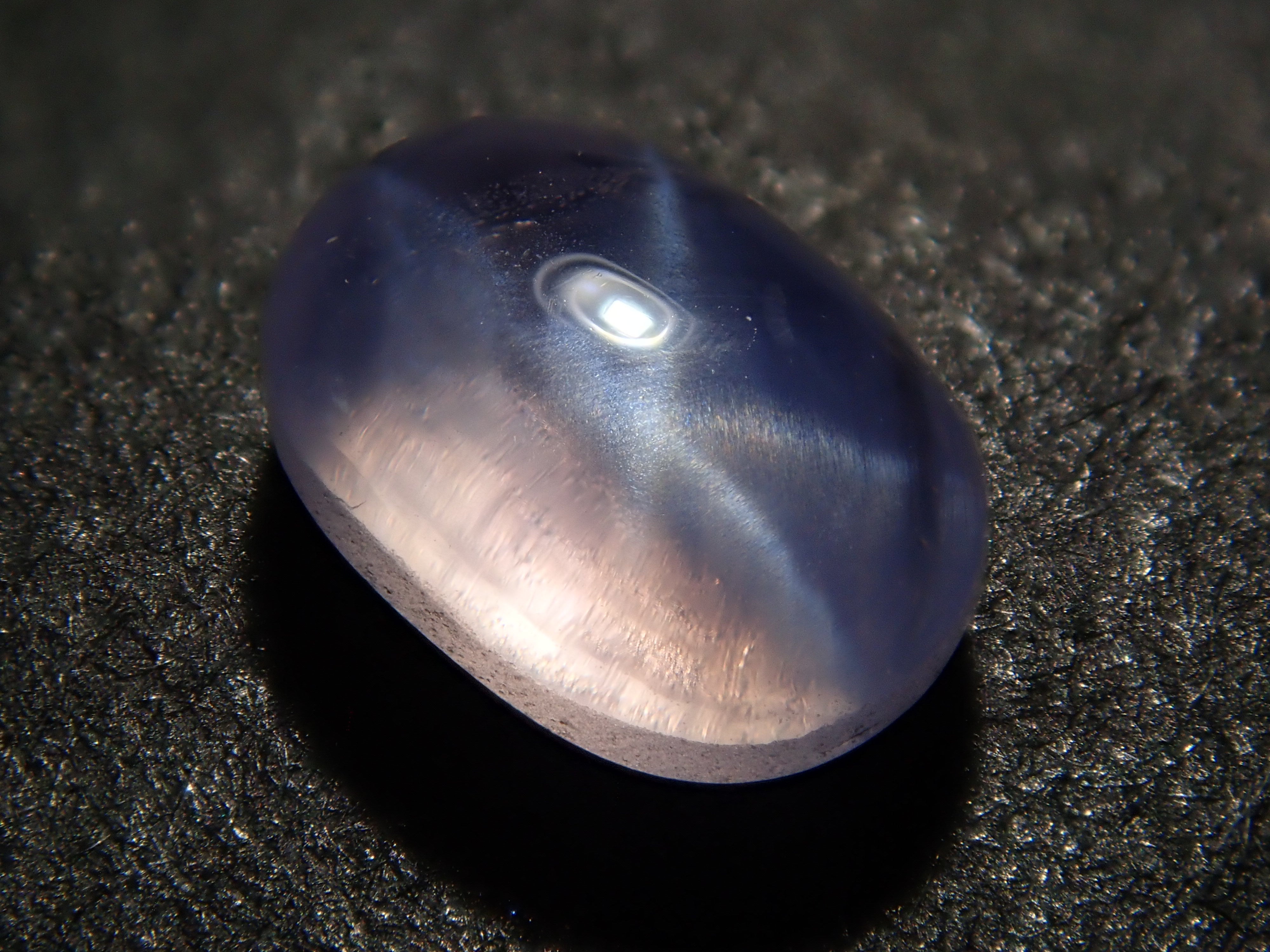 【12562507掲載】スリランカ産非加熱スターサファイア 0.961ctルース