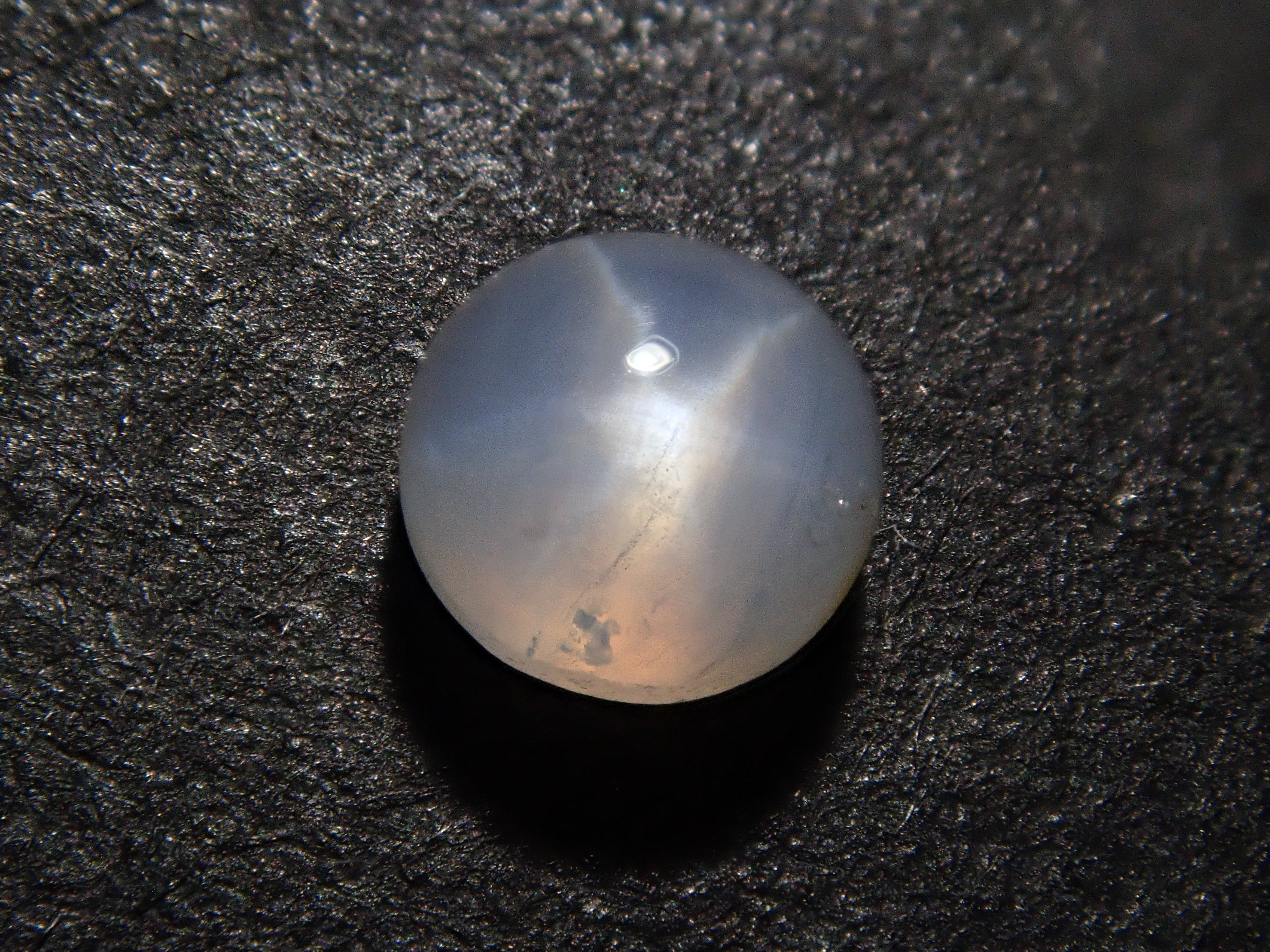 【12562516掲載】スリランカ産非加熱スターサファイア 0.499ctルース