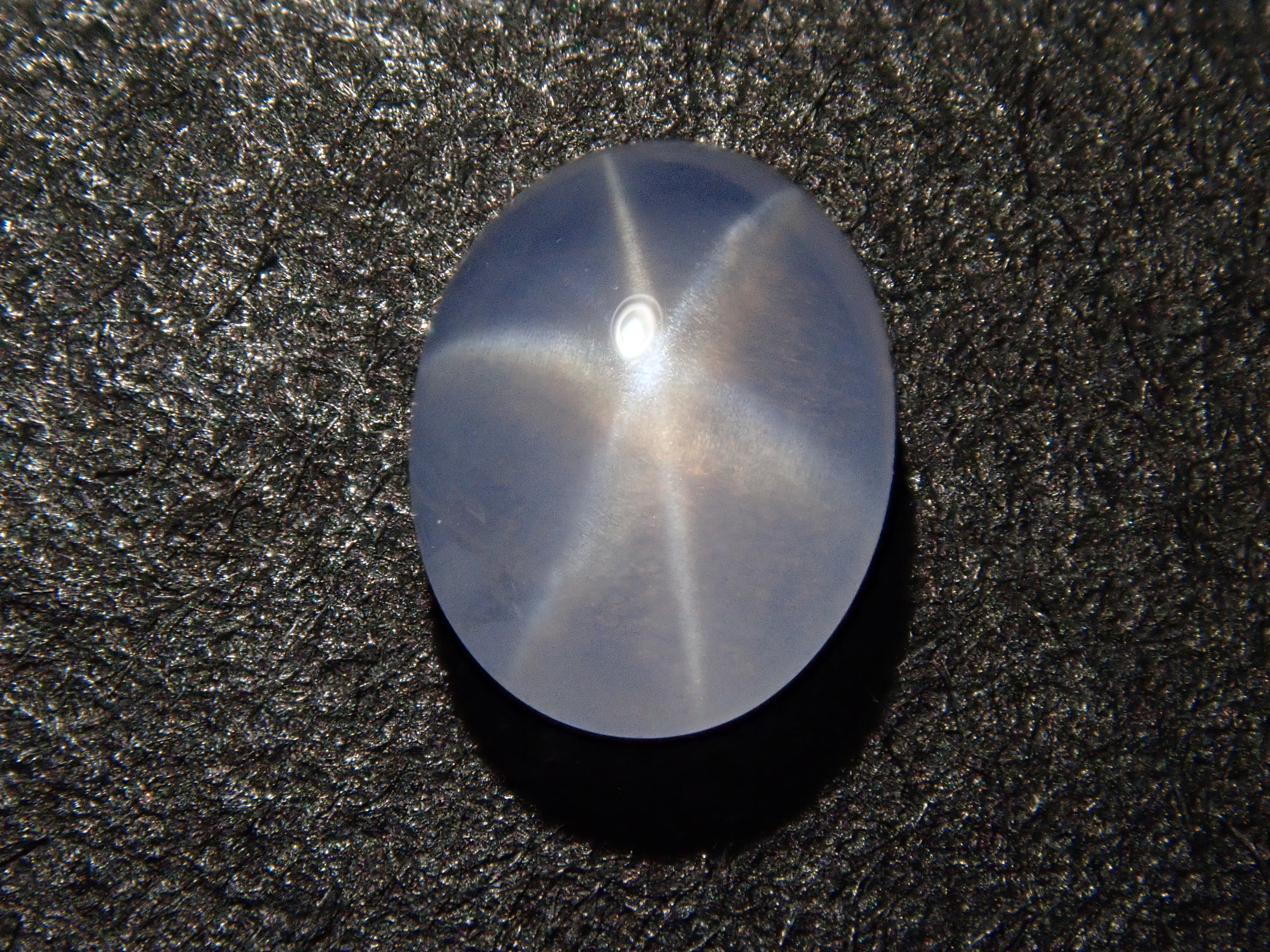 【12562517掲載】スリランカ産非加熱スターサファイア 0.450ctルース