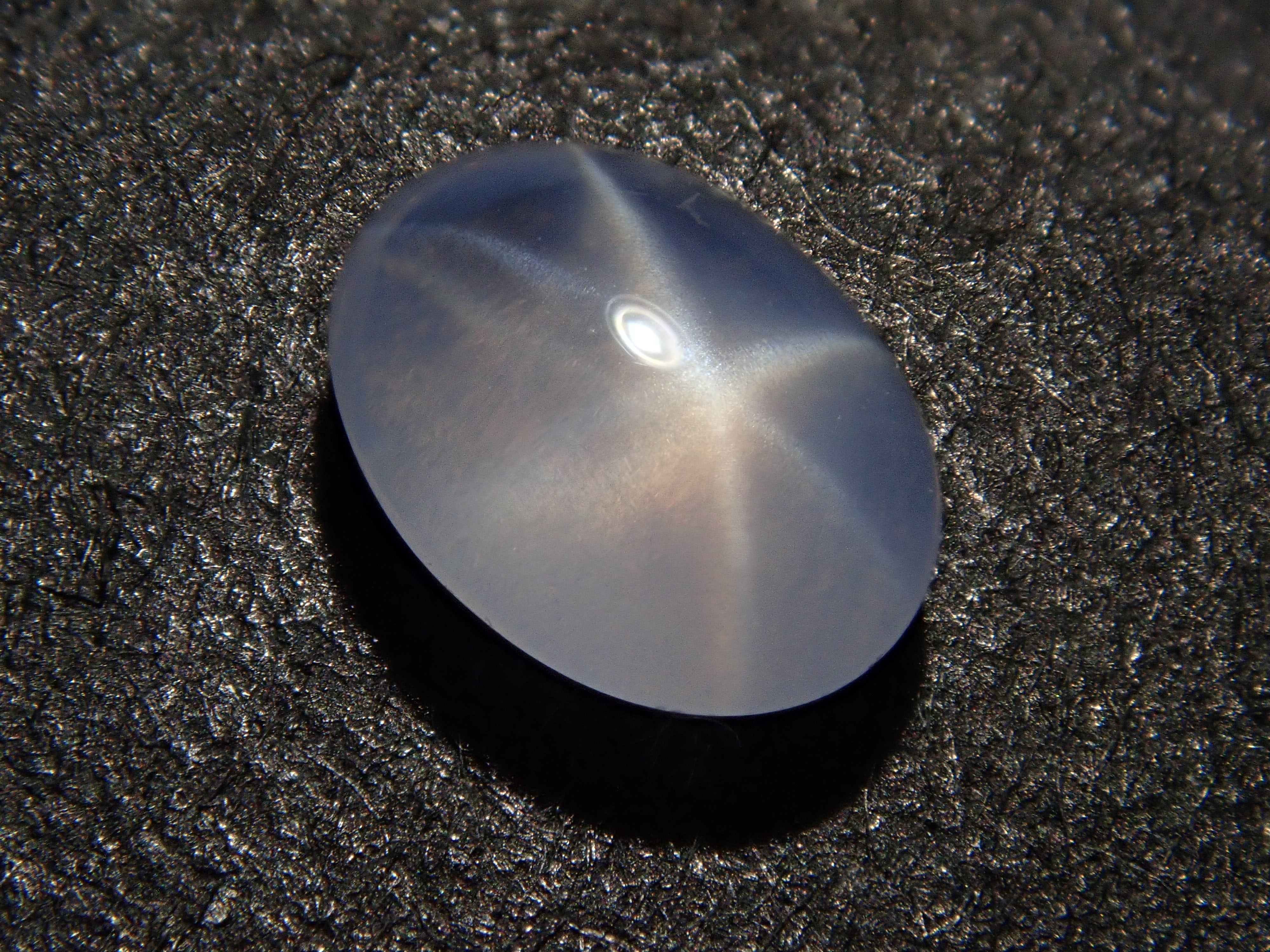 【12562517掲載】スリランカ産非加熱スターサファイア 0.450ctルース