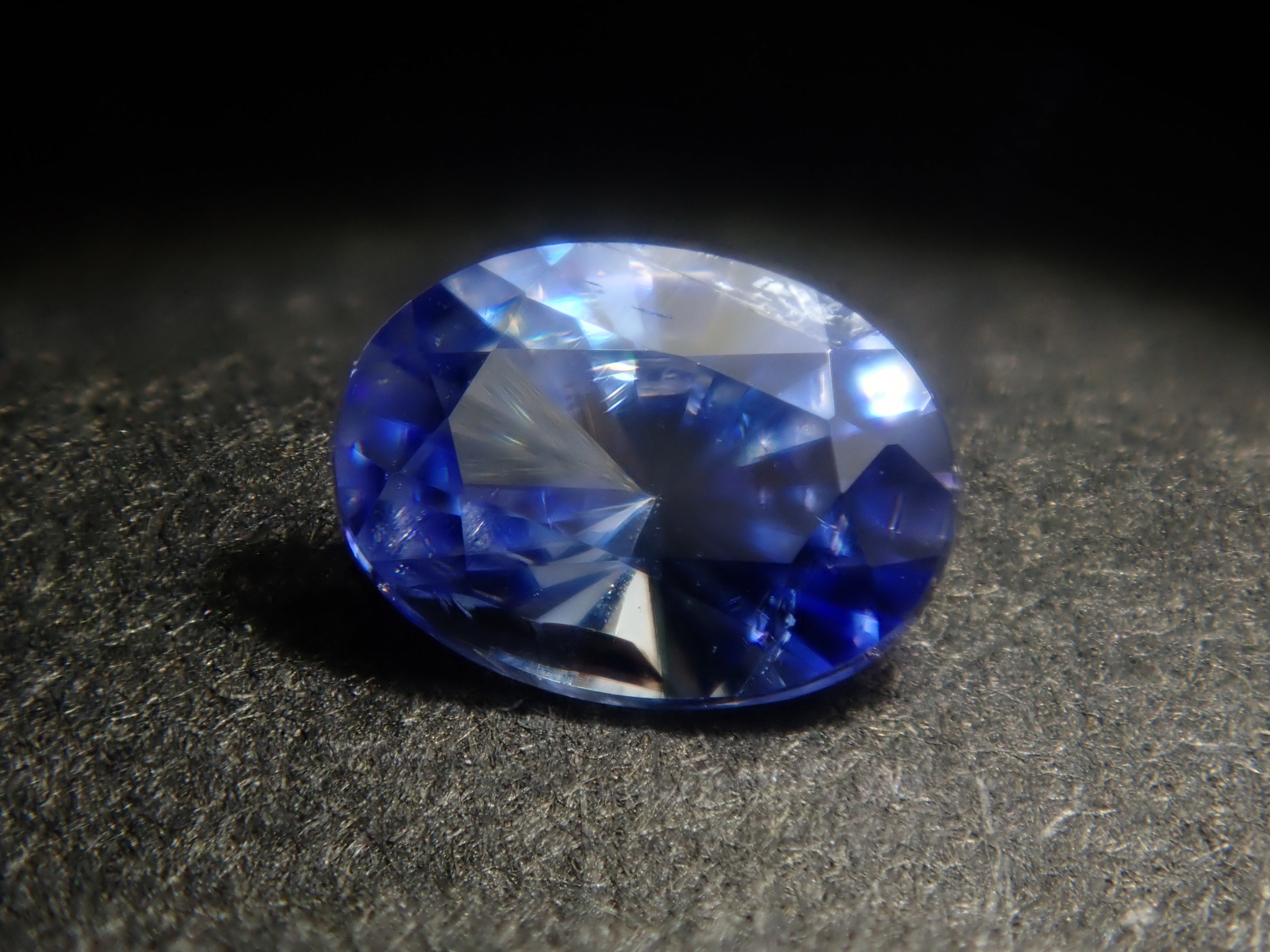 【4/17 22時販売】《限定15石》ツーソンジェムガチャ💎ベニトアイト、イタリア産リューサイト、パキスタン産ラズライトなど《複数購入割引有》