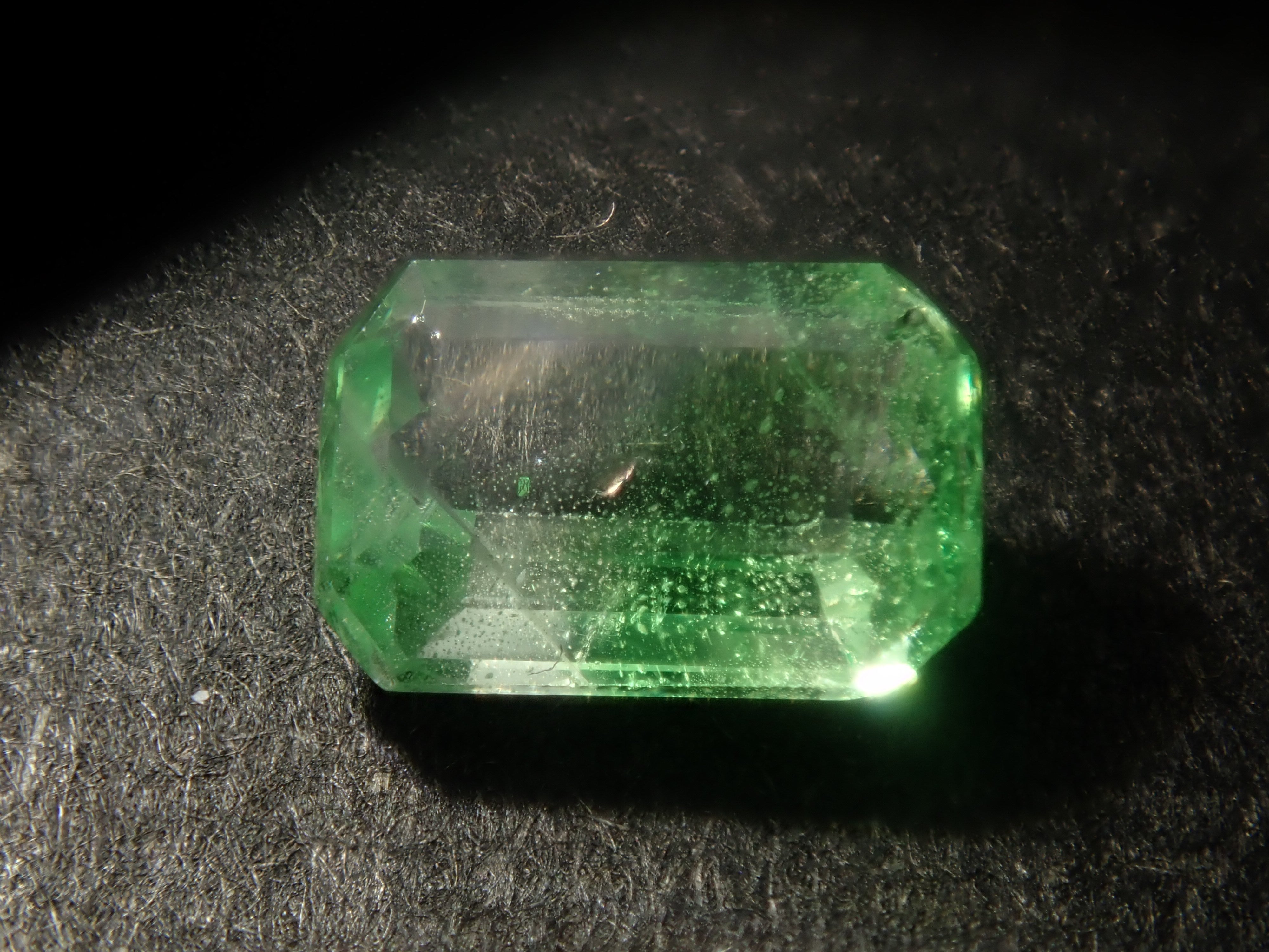 【4/17 22時販売】《限定15石》ツーソンジェムガチャ💎ベニトアイト、イタリア産リューサイト、パキスタン産ラズライトなど《複数購入割引有》