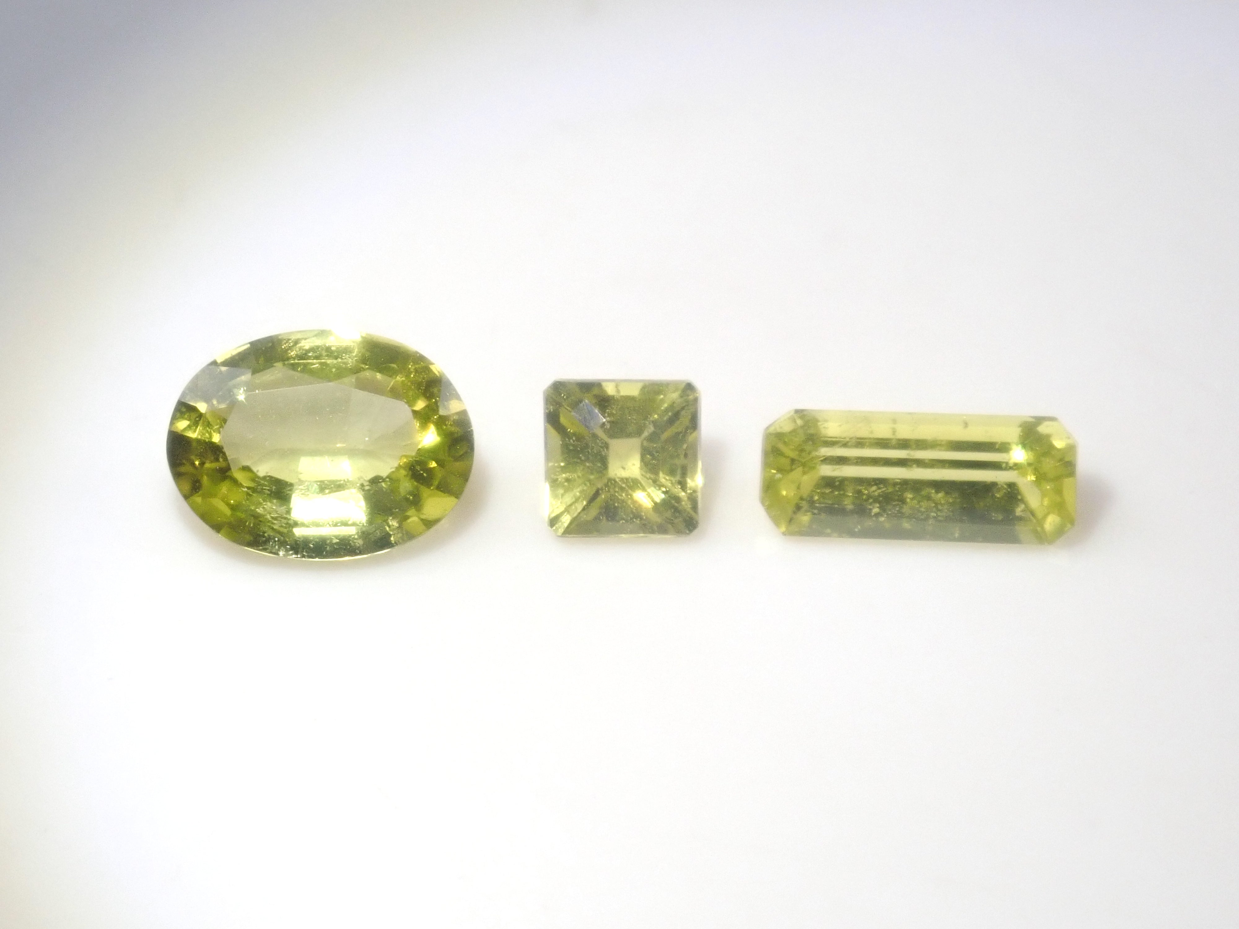 【4/17 22時販売】《限定15石》ツーソンジェムガチャ💎ベニトアイト、イタリア産リューサイト、パキスタン産ラズライトなど《複数購入割引有》