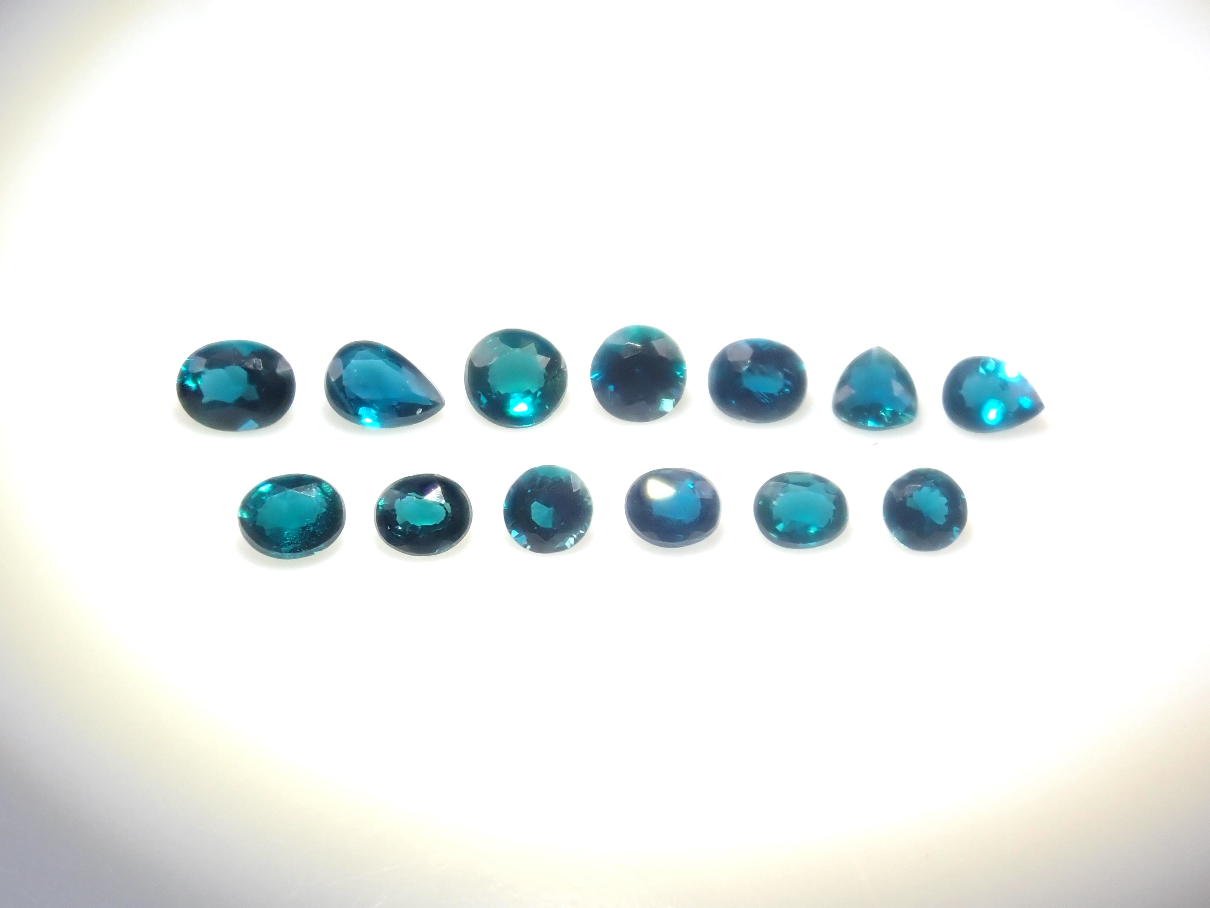 【4/12 22時販売】《ツーソン新着・限定13石》パキスタン産ラズライト(天藍石)1石ルース《複数購入割引有》