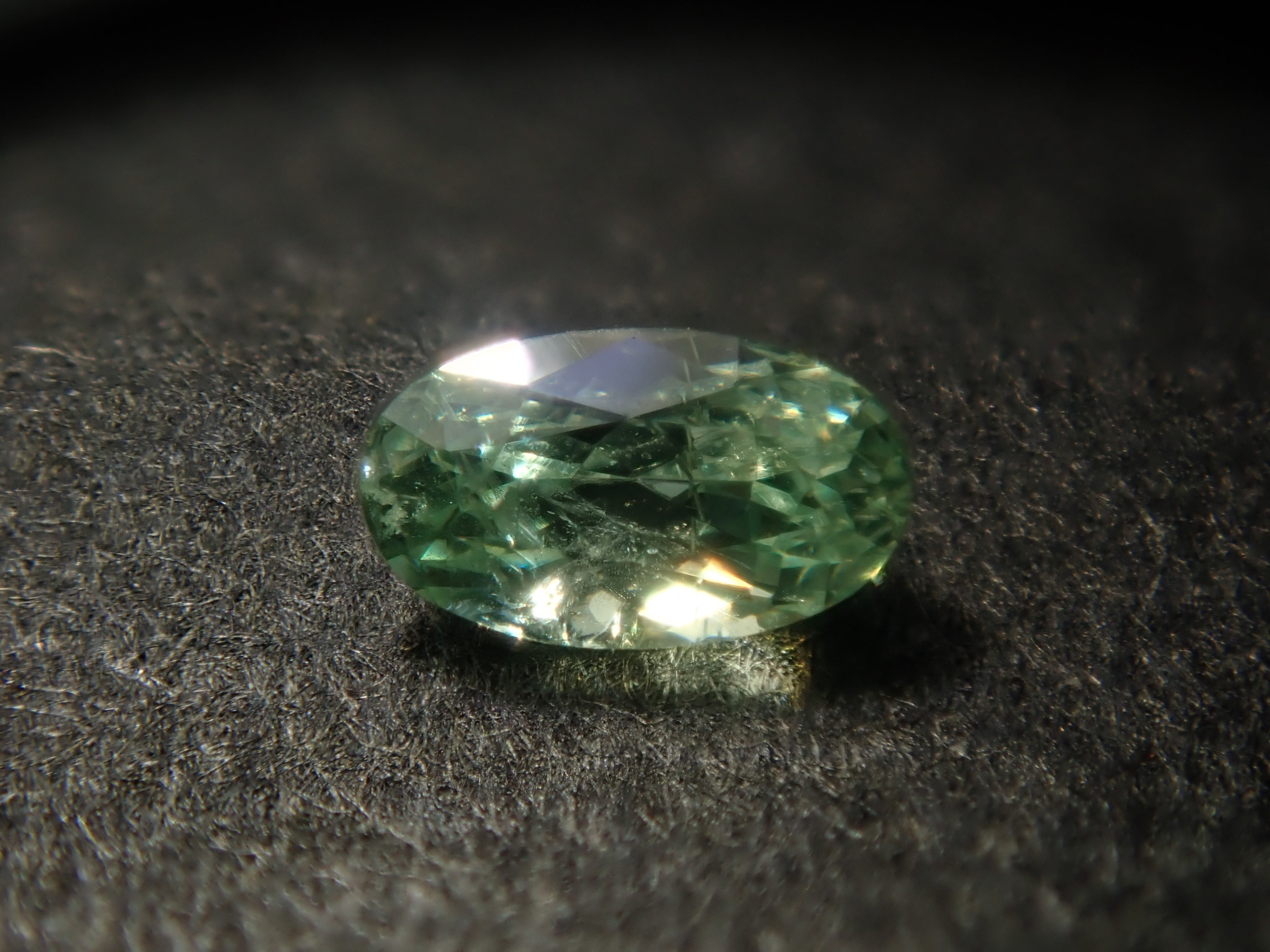 【4/11 22時販売】《限定22石》通常69,800円のロシア産美しいホーステールインクルージョン入り含むデマントイドガーネットガチャ《複数購入割引有》