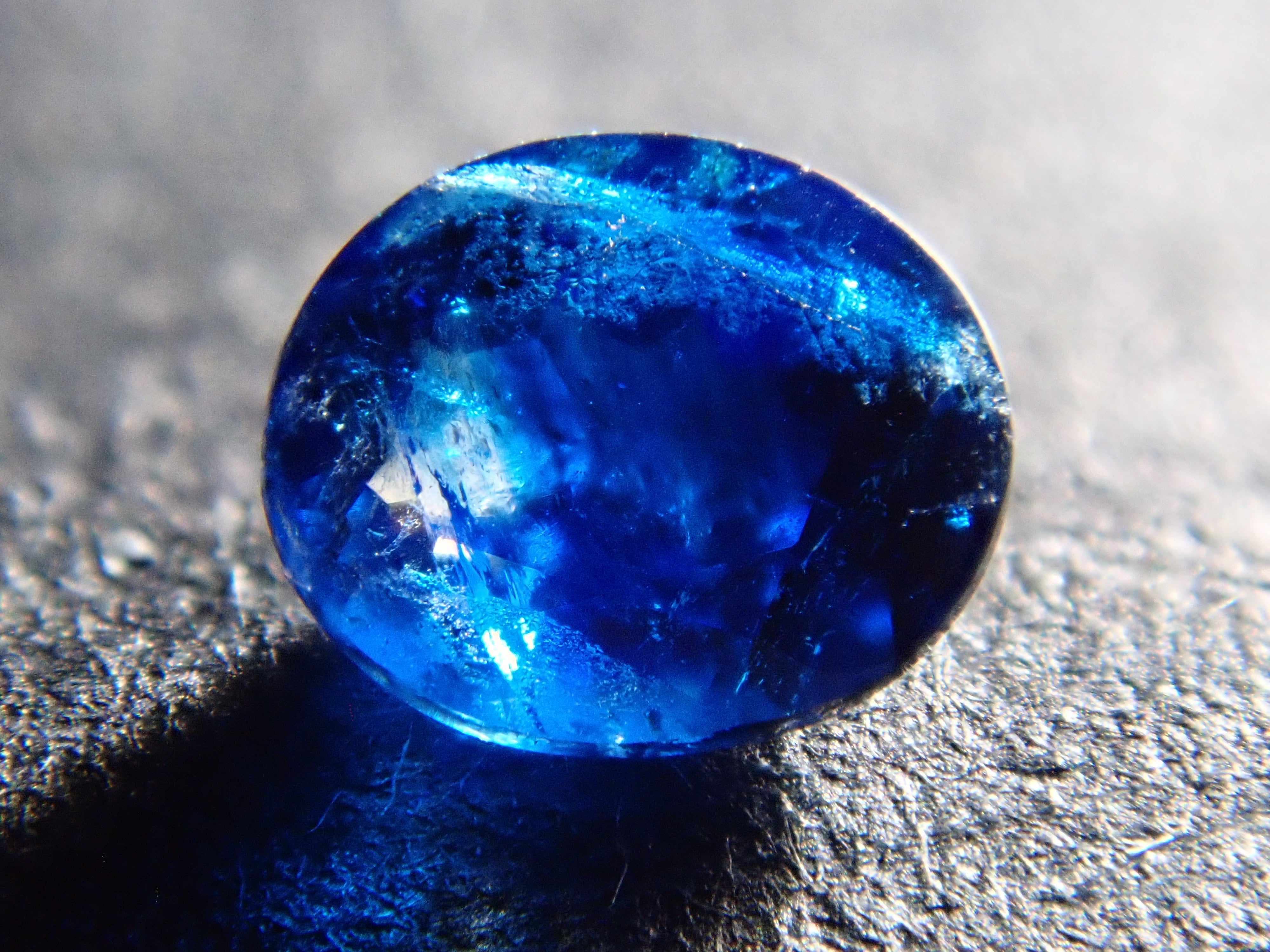 ジンバブエ産ユークレース 0.113ctルース