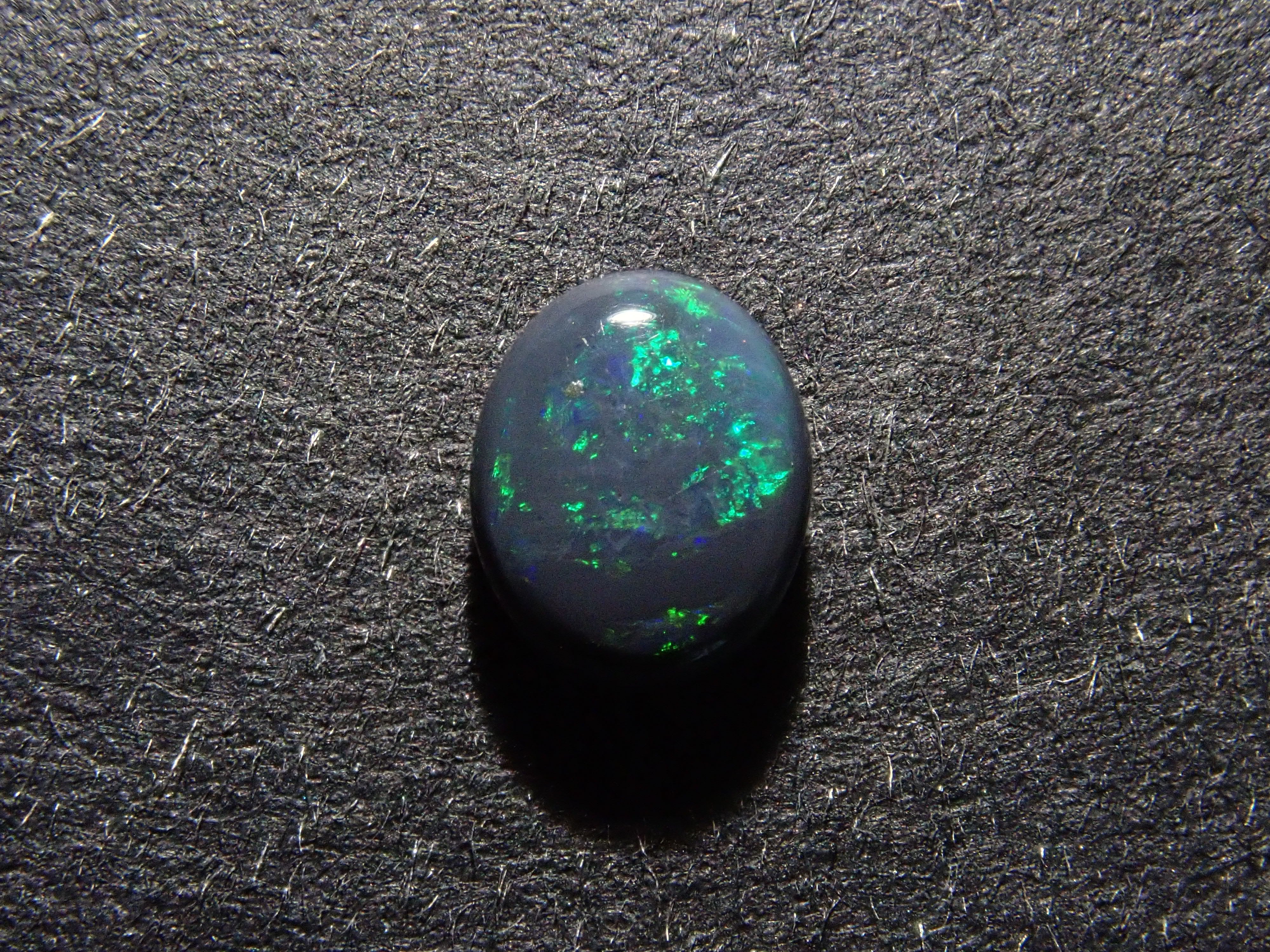 【12562585掲載】オーストラリア産ブラックオパール 0.310ctルース